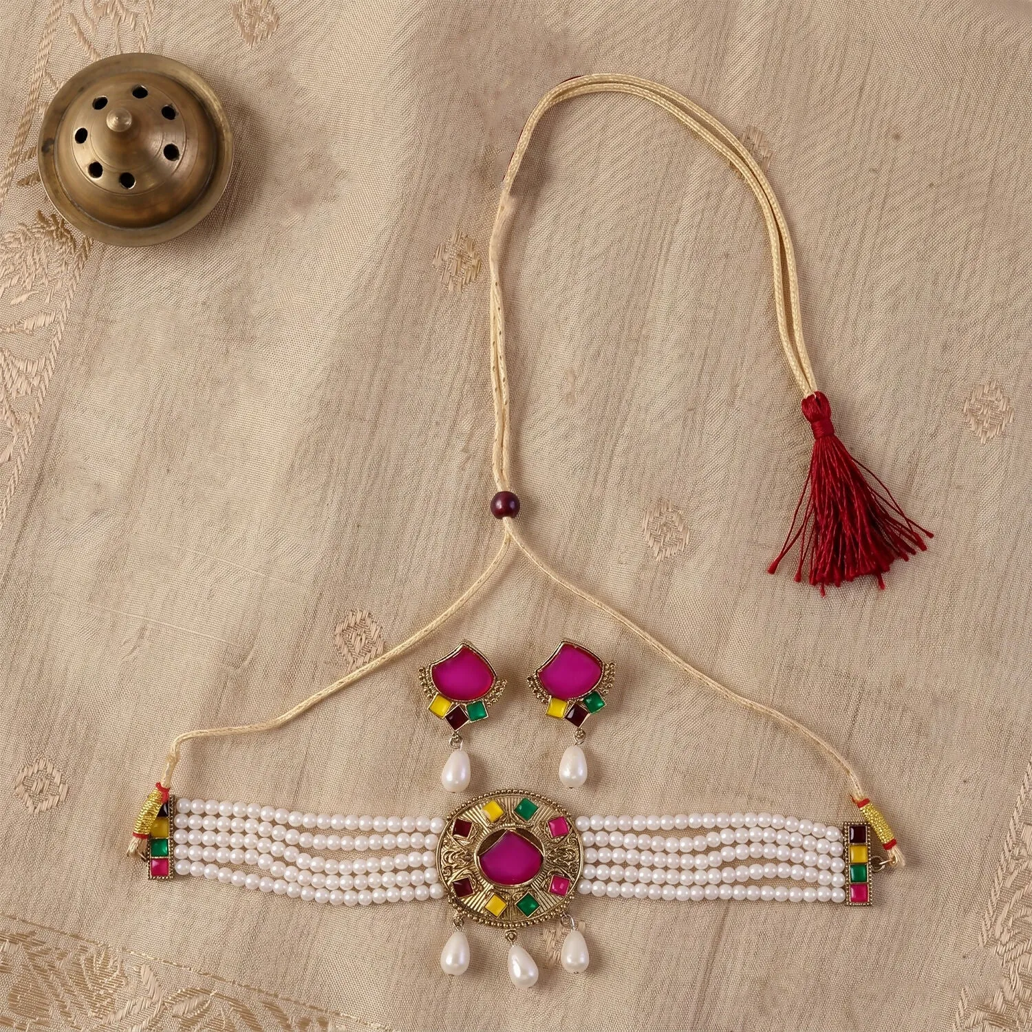 Traditional Pink Stone Pearl Choker Necklace Set with Earrings for Women Gift - Detailed Feature View 3