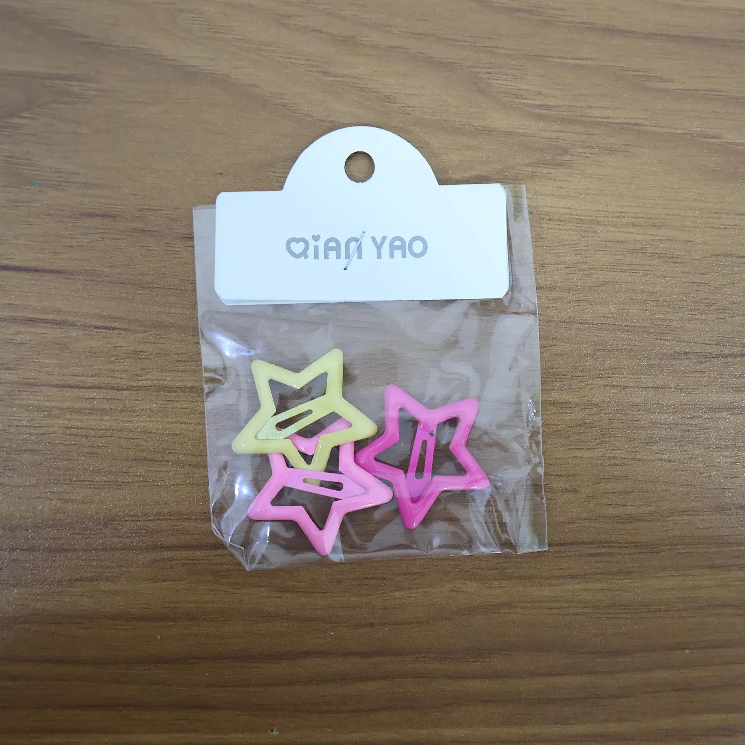 Star-Shaped Hair Clips for Girls – Pack of 3 Lightweight Barrettes - Detailed Feature View 6
