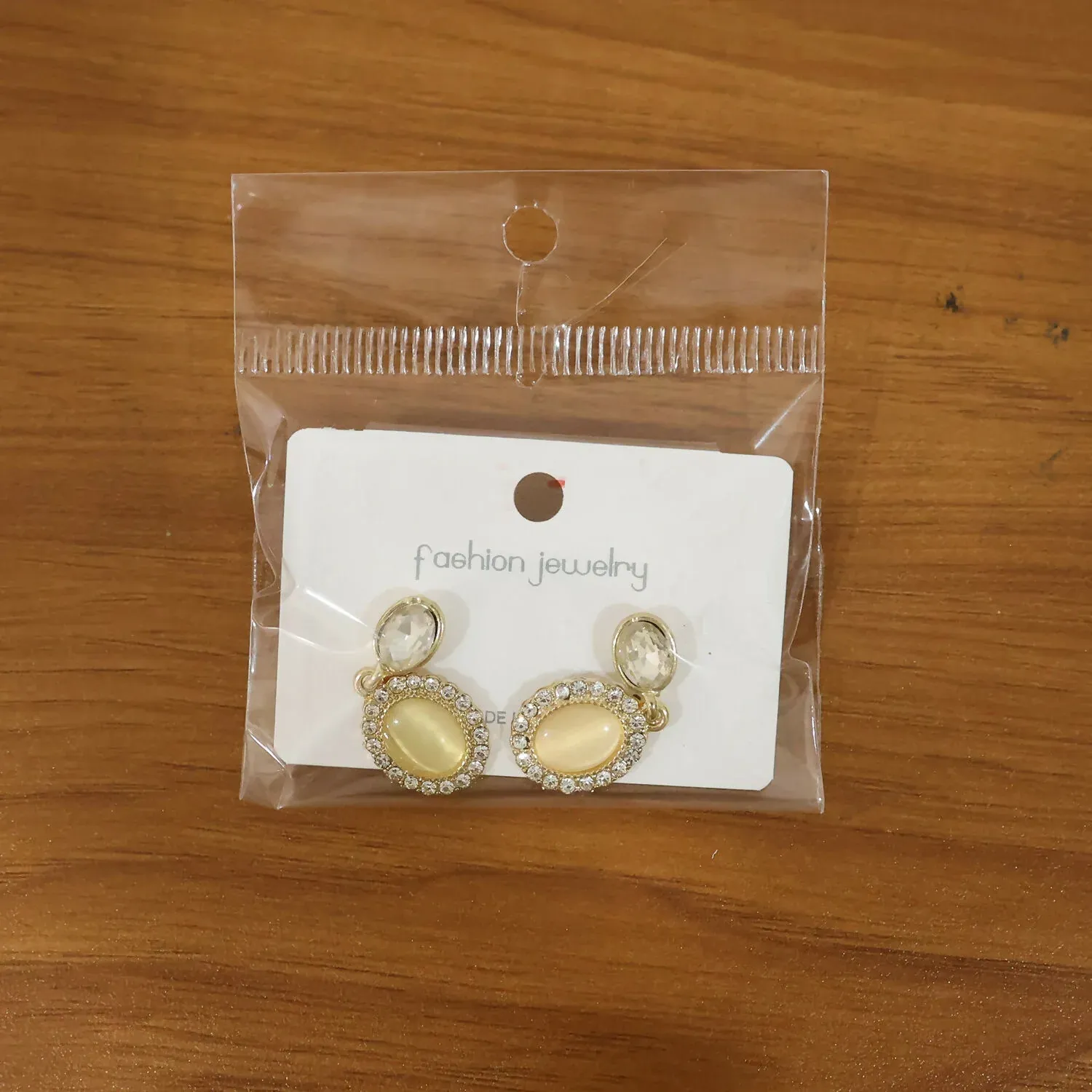 Elegant Oval Crystal Drop Earrings for Women & Girls - Detailed Feature View 5