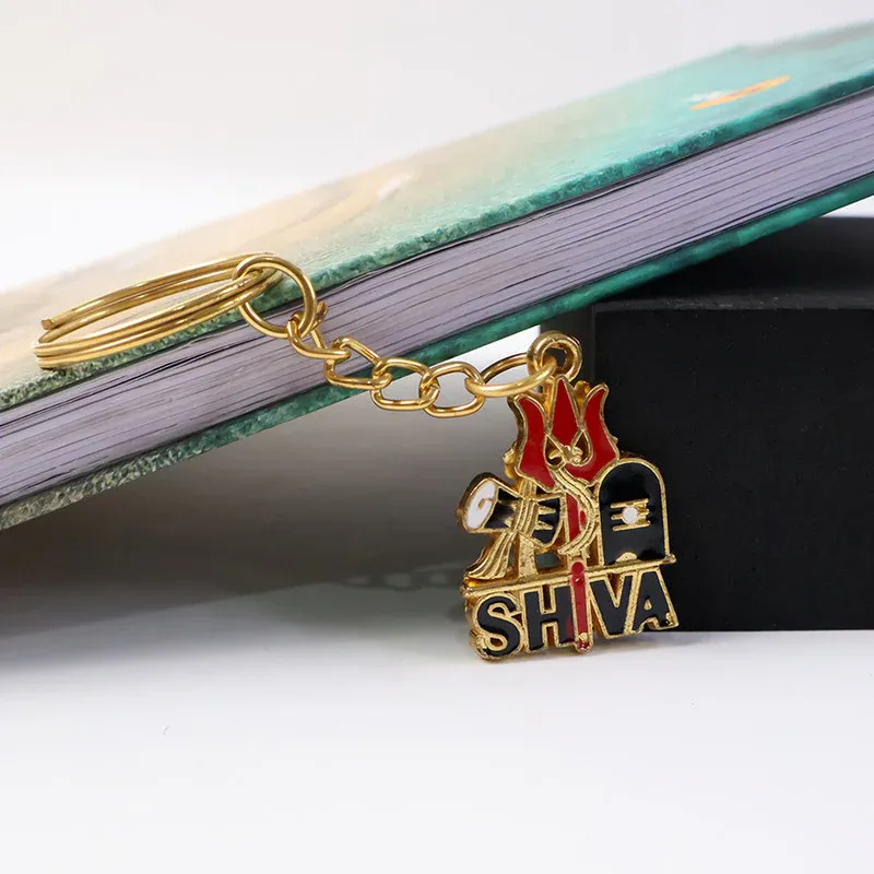 Golden Shiva Symbol Keychain with Trishul & Damru – Devotional Gift - Detailed Feature View 2