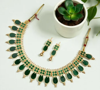 Rose Gold-Tone Bright Green Enamel Leaf Choker with Pearl Drops (Style A)