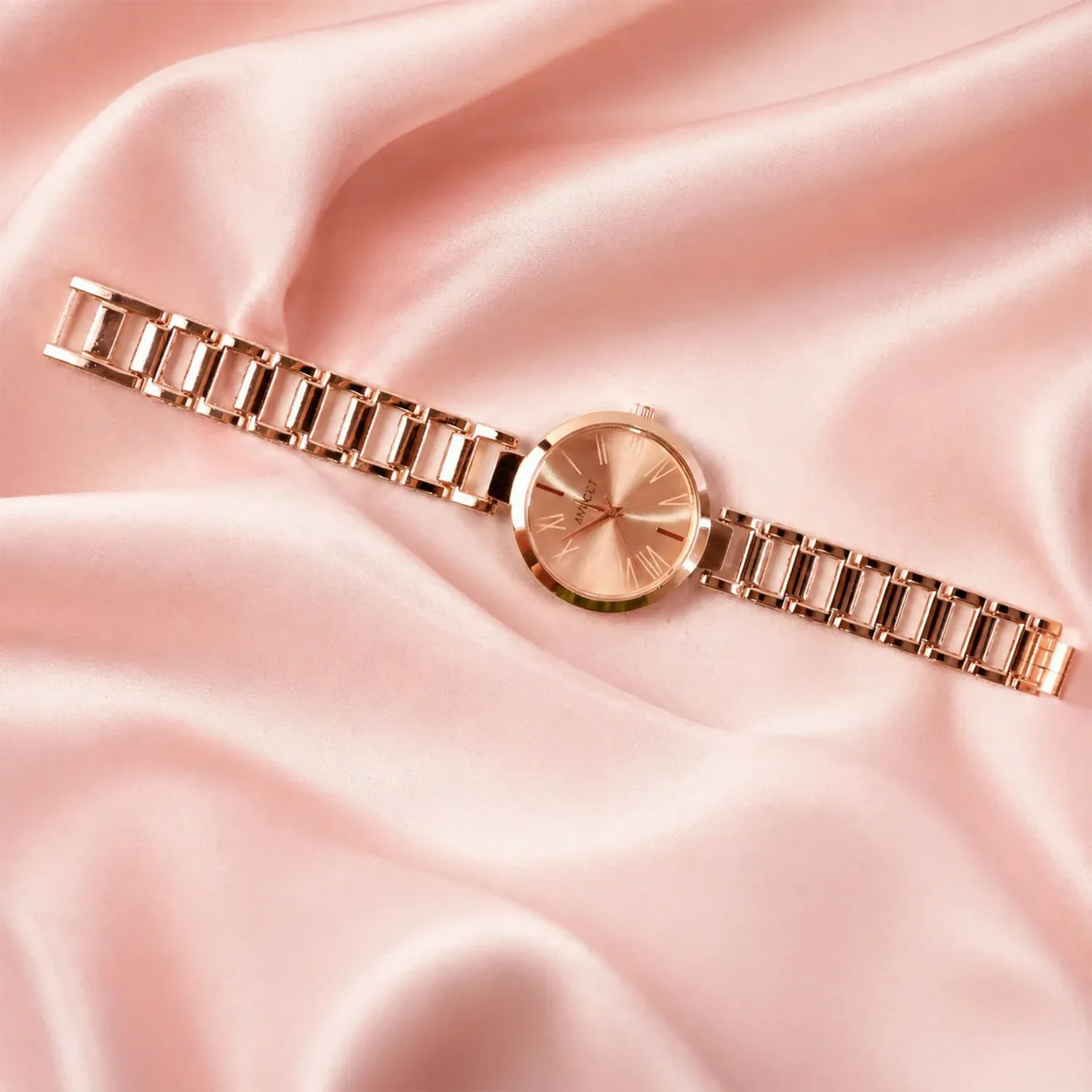 Rose Gold Round Dial Bracelet Watch for Women – Elegant Fashion Wristwear - Detailed Feature View 2