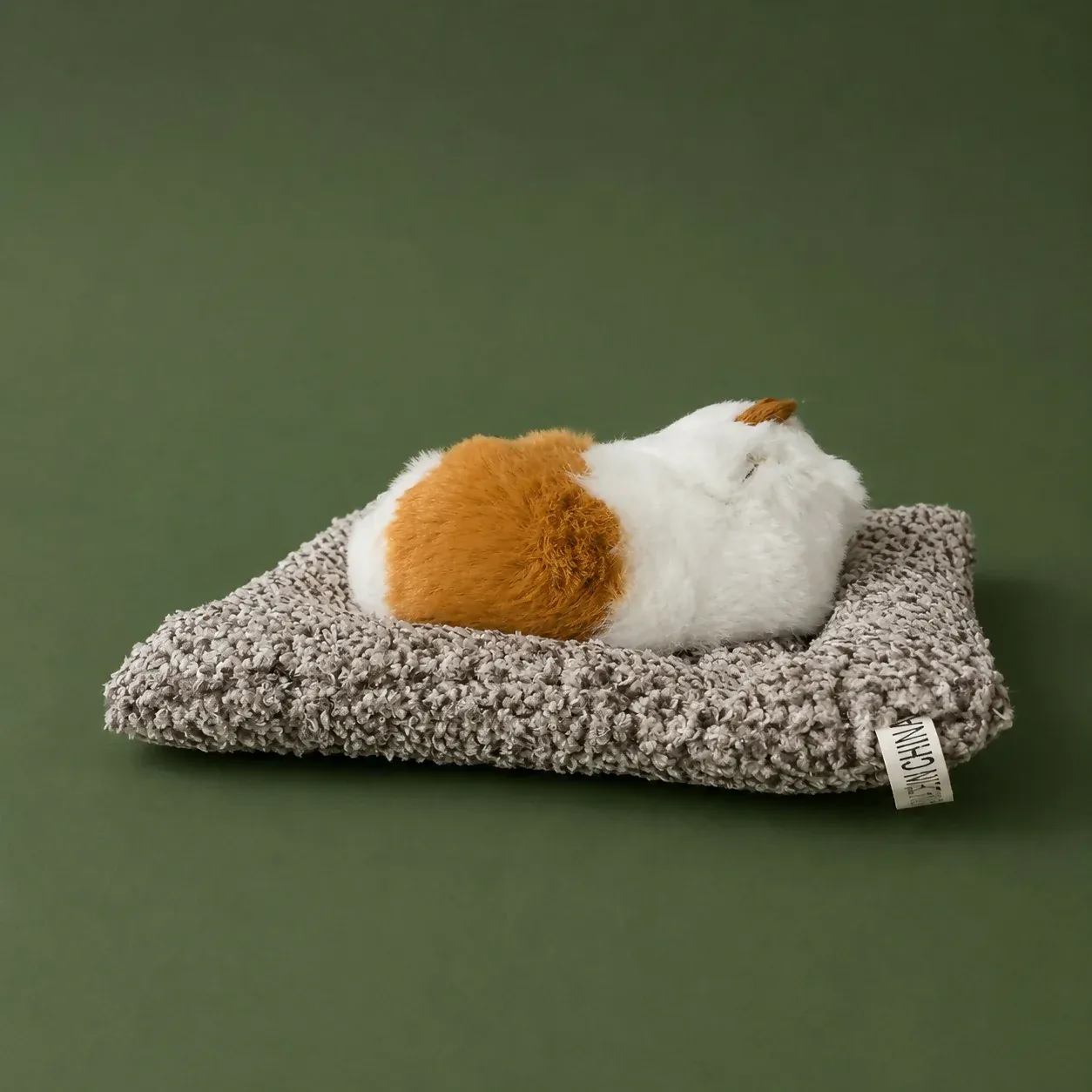 Sleeping Cat Plush Toy for Car Dashboard & Home Decoration - Detailed Feature View 4