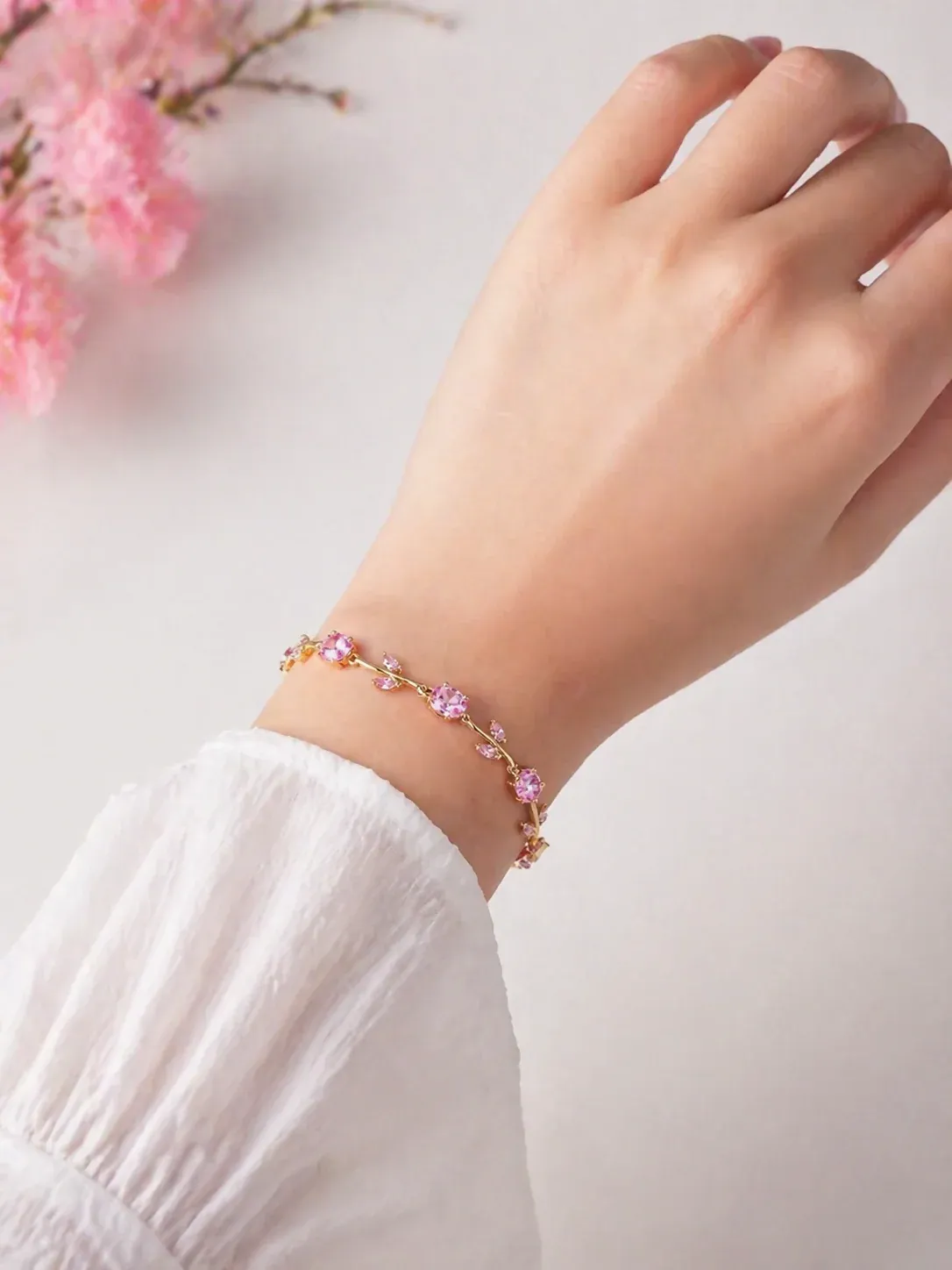 Gold-Plated Tulip Vine Bracelet with Lava Stone Crystals for Women - Detailed Feature View 3