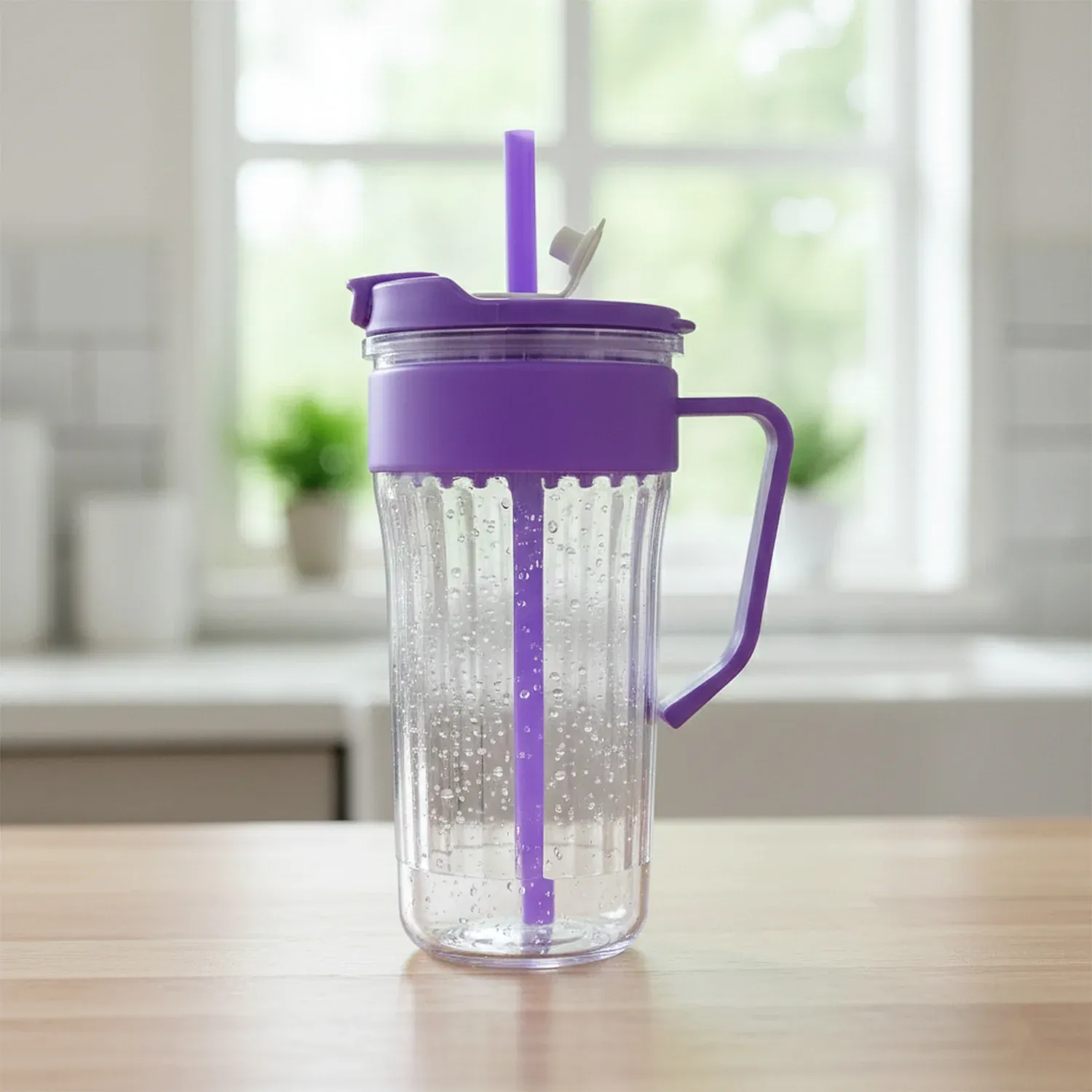 Kiddie Plastic Tumbler with Straw & Handle - 500ml - Detailed Feature View 7