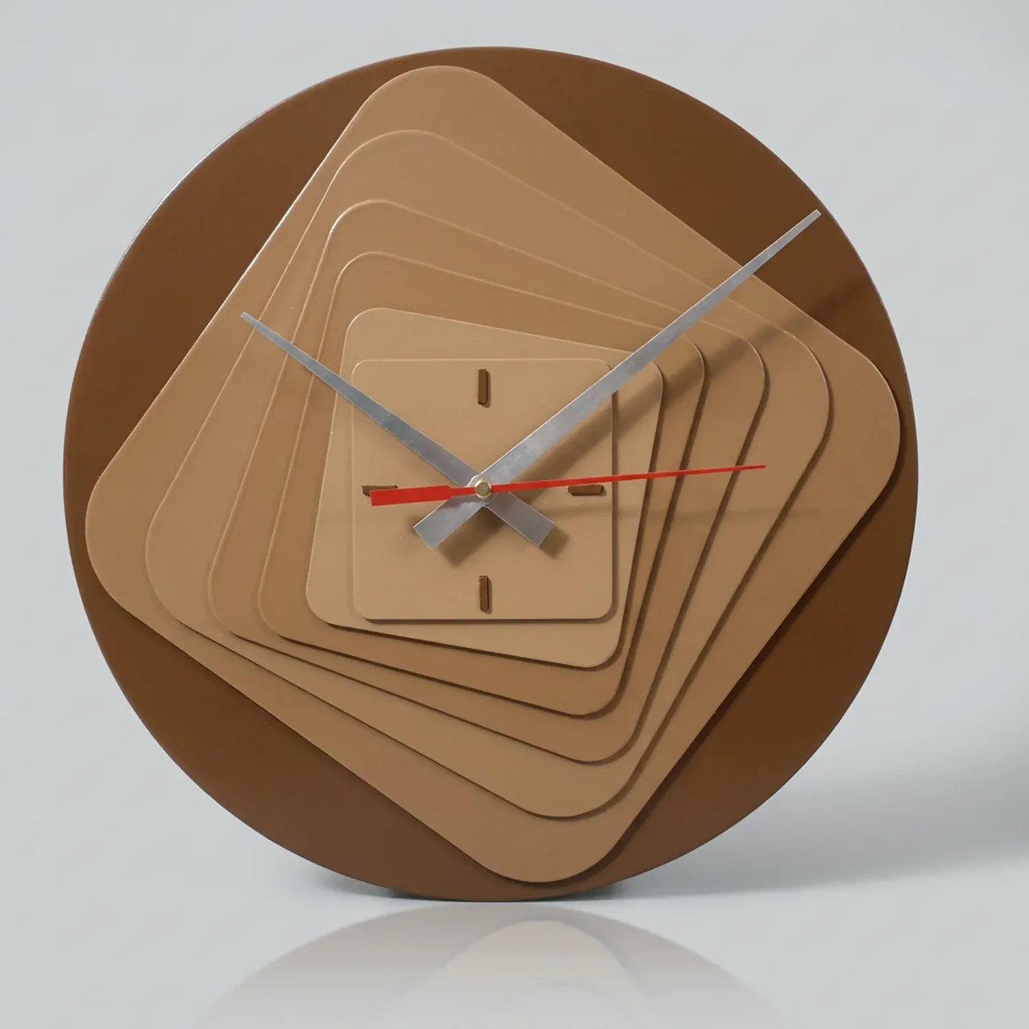 Modern 7 Layer Wooden Wall Clock – Silent Sweep Quartz Design - Detailed Feature View 5