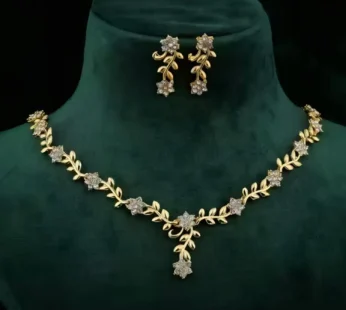 Everlasting Bloom V-Necklace Diamond Necklace