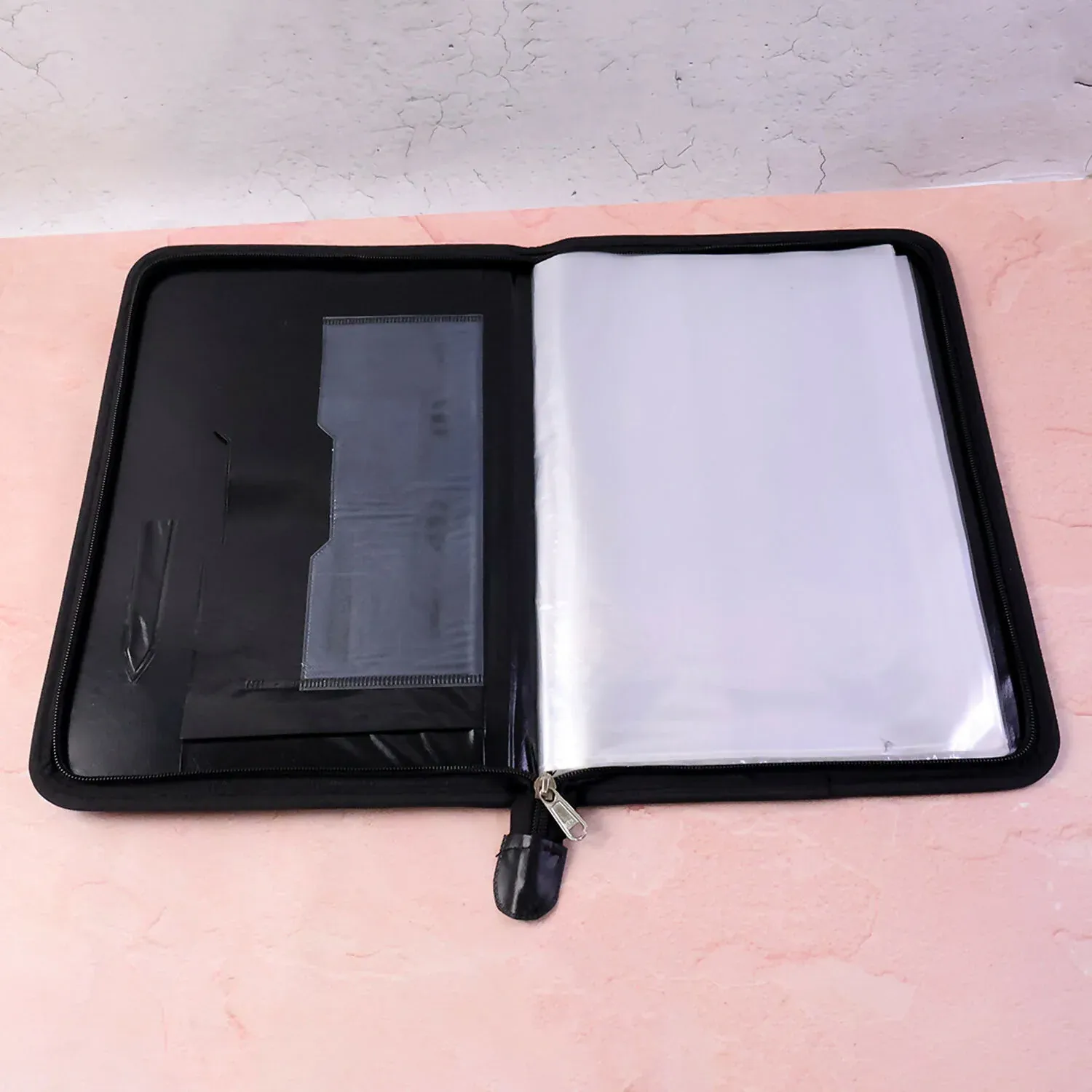 Executive Zipper Document File Folder with 20 Clear Sleeves - Detailed Feature View 6