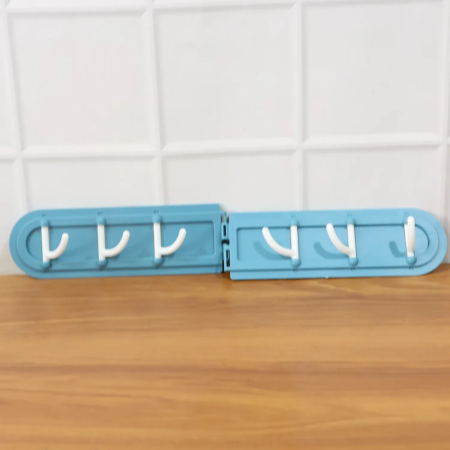 Foldable Rotating Wall-Mounted Hook Rack with 6 Hooks - Detailed Feature View 8
