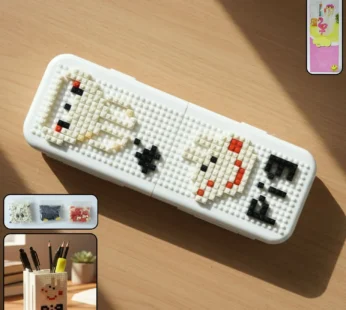 Decorative Pixel Art Style Desk Pen Holder (1 Pc)