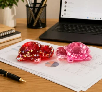 Glitter Turtle Paper Weight Decorative Desk Toy Random Color (1 PC)