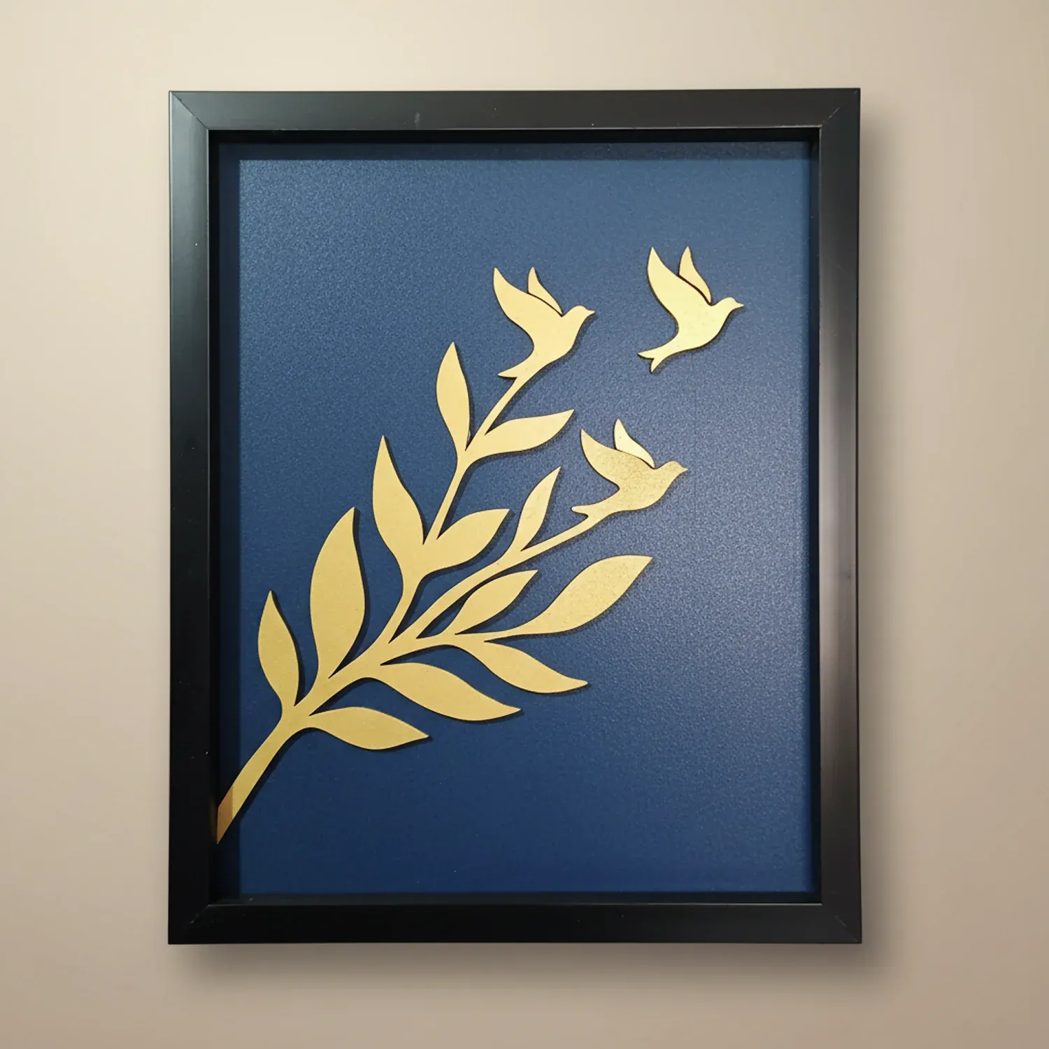 Luxury 3D Leaf & Birds Wall Art Frame | Modern Minimalist Wooden Wall Decor - Detailed Feature View 1