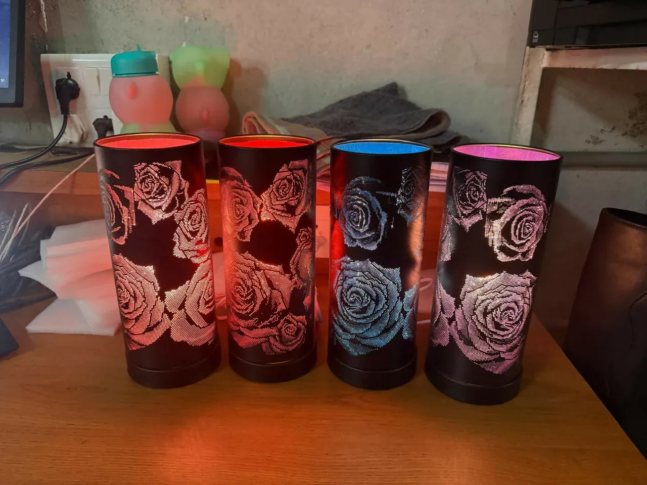 Rose Pattern LED Table Lamp for Bedroom and Home Decoration (Color may vary 1 PC) - Detailed Feature View 7