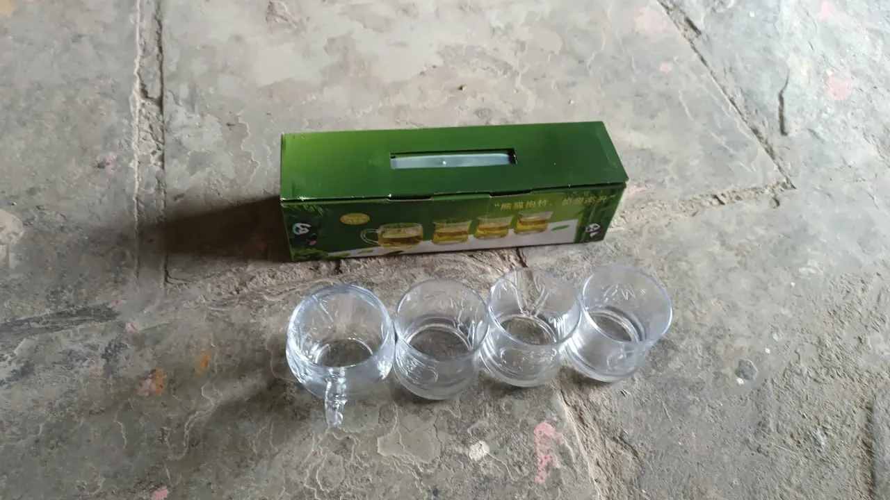 Glass Drinkware Set – 4-Piece Mugs & Tumblers | TableNest - Detailed Feature View 5