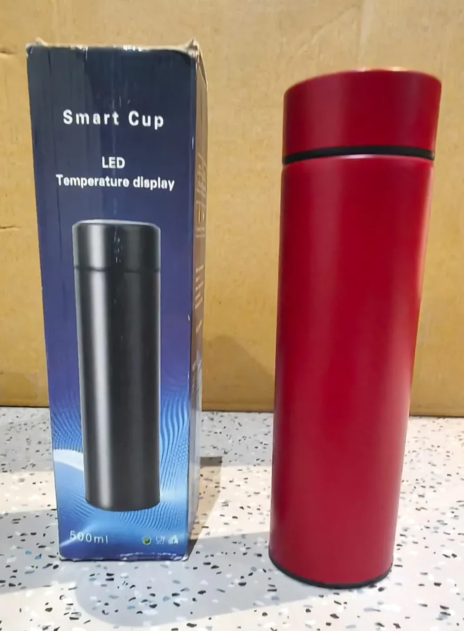 Red Smart Vacuum Insulated Water Bottle with LED Display - 500ML - Detailed Feature View 6