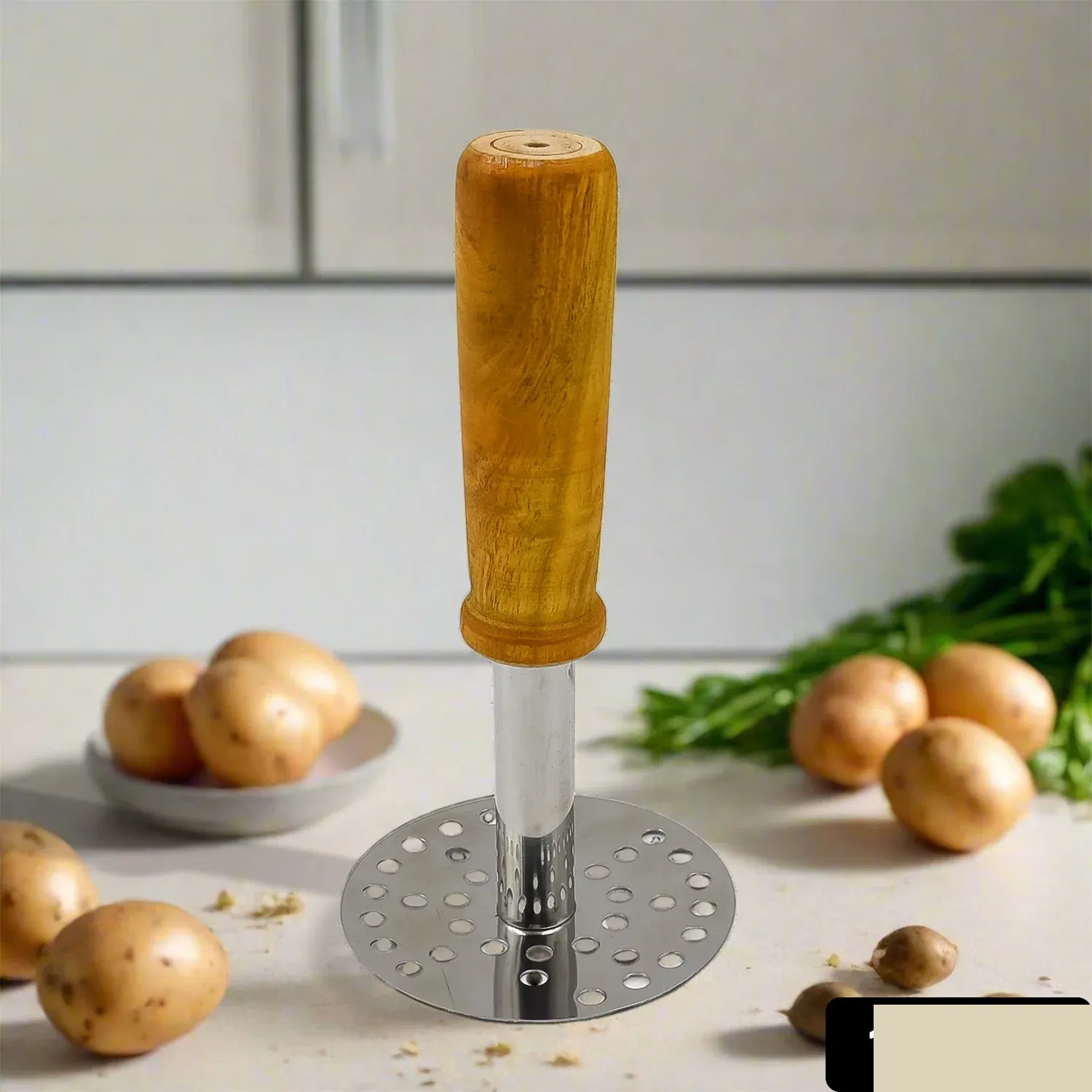 Stainless Steel Potato Masher with Wooden Handle – Durable Kitchen Tool - Detailed Feature View 1