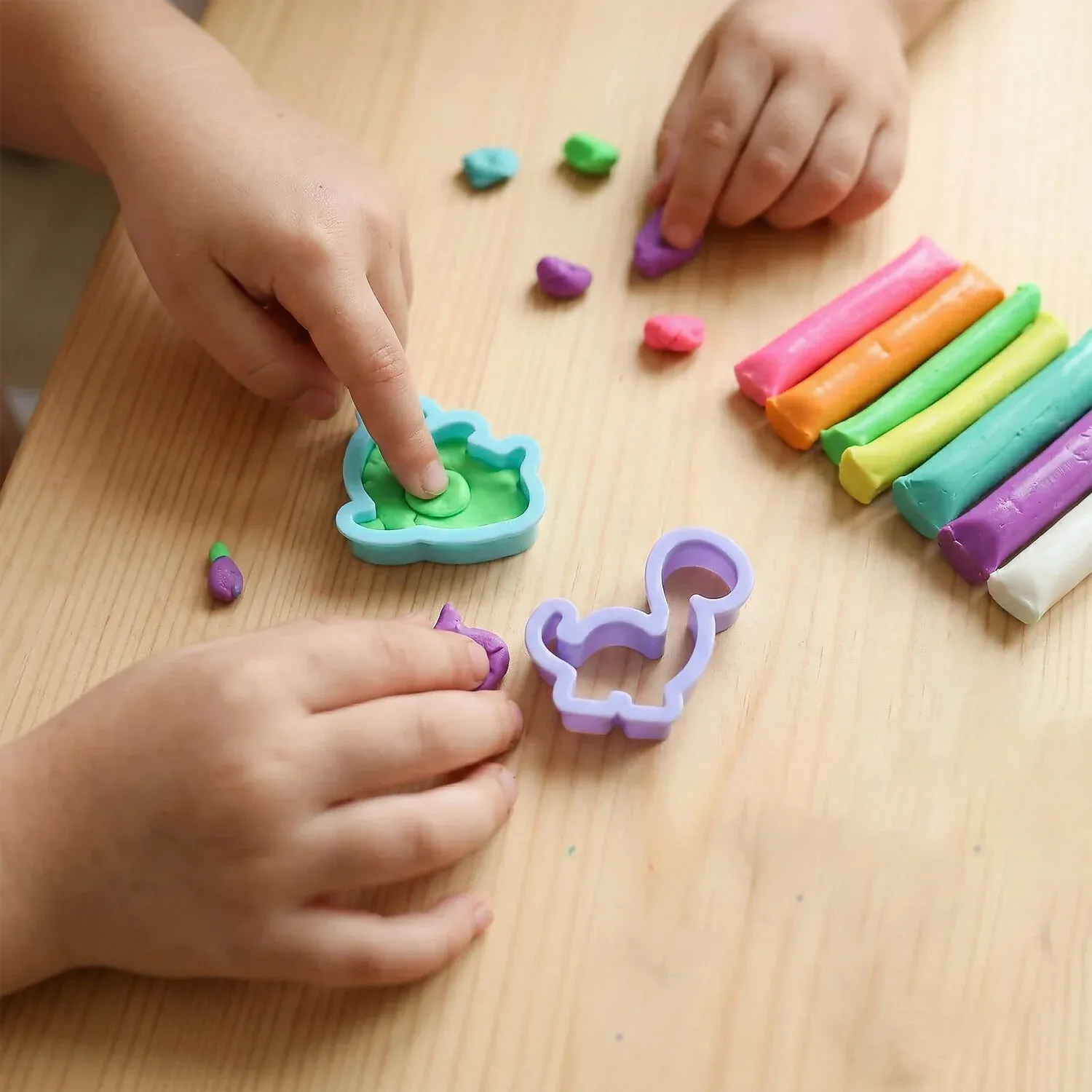 NARA 8 Color Modelling Clay Set with Shape Cutters – Kids Creative DIY Play Dough Kit (90 Gm) - Detailed Feature View 1