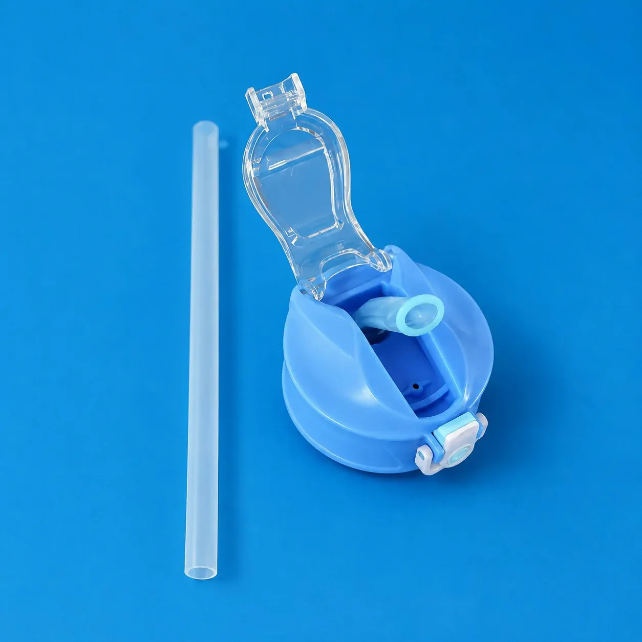 Kids Water Bottle – Fun Bear Design with Straw & Leakproof Lid - Detailed Feature View 4