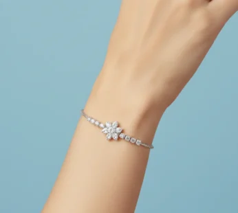 Sparkling AD Bracelet With Floral Motif