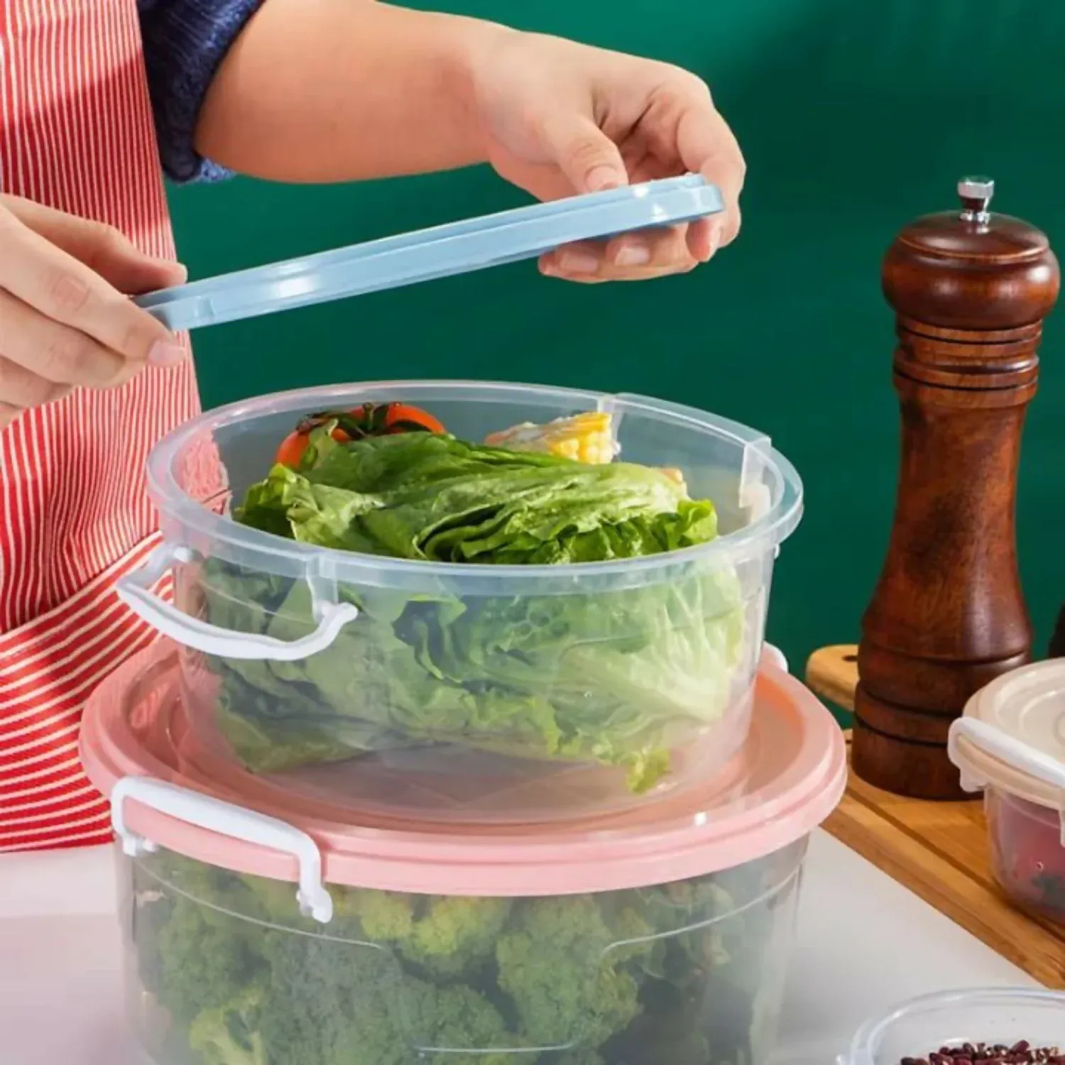 Plastic Container Set – Airtight Lock Lid 1400 ml Capacity - Detailed Feature View 1