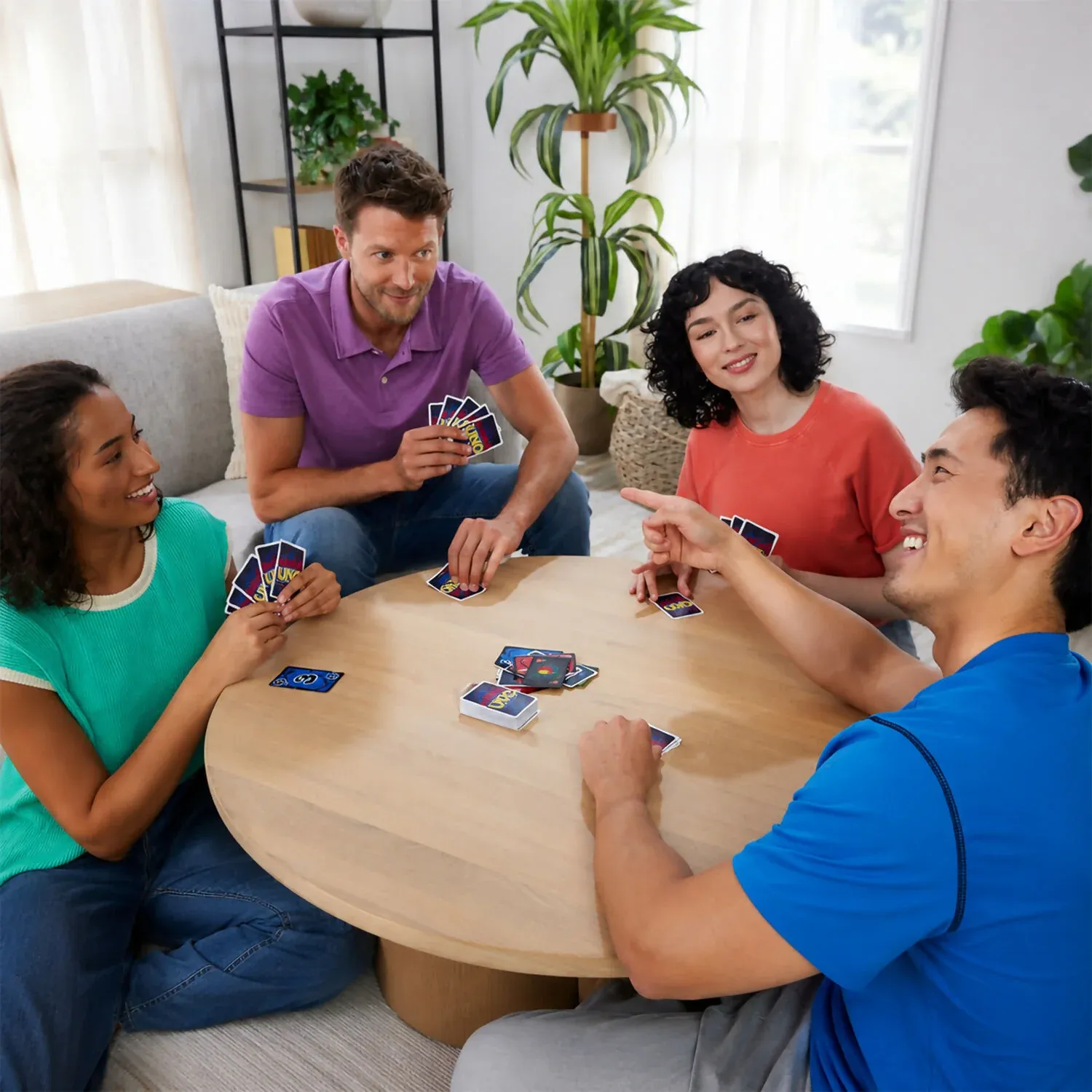 Liar’s UNO Card Game, Fun Bluffing Family Party Game - Detailed Feature View 4