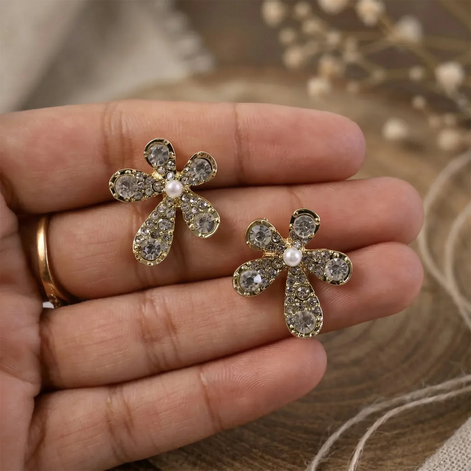 Elegant Crystal Flower Design Stud Earrings for Women and Girls Party Wear - Detailed Feature View 2