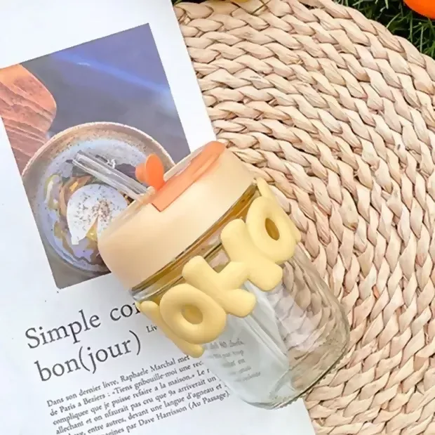 HOHO Pastel Yellow Glass Milk Jar with Straw & Silicone Lid – 350ml Leakproof Tumbler - Detailed Feature View 3