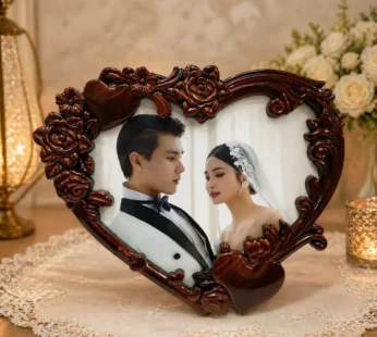 Vintage Heart-Shaped Floral Photo Frame Antique Finish Wedding Gift Decor