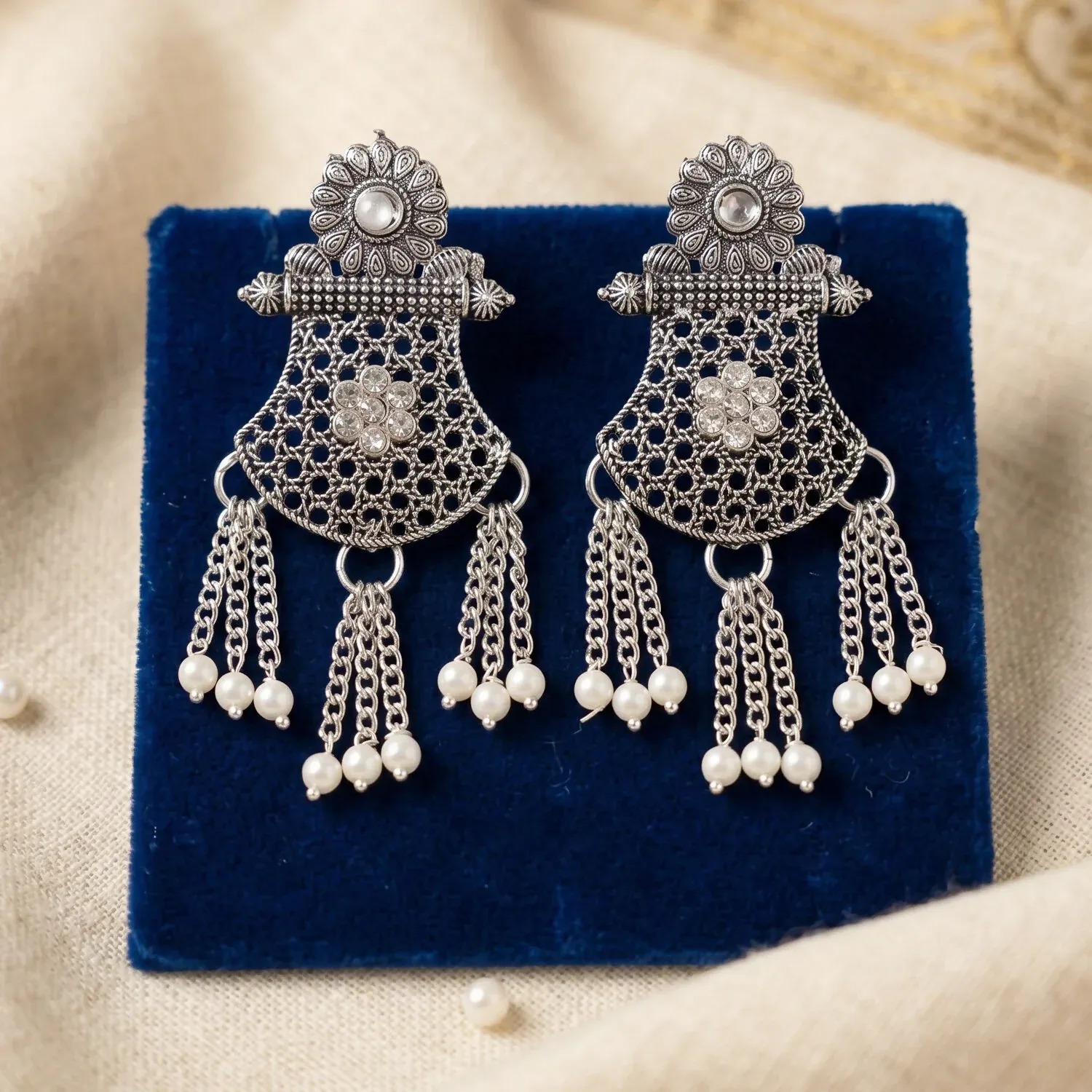 Traditional Silver Necklace Set with Ornate Pendant and Earrings - Detailed Feature View 3