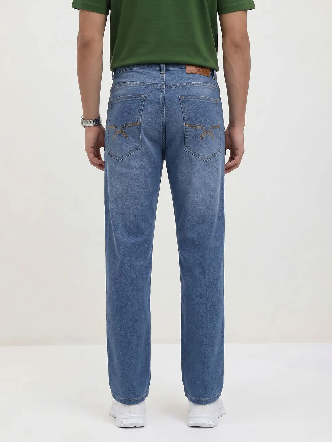 The Roadster Life Co. Men Straight Fit Stretchable Jeans - Detailed Feature View 1