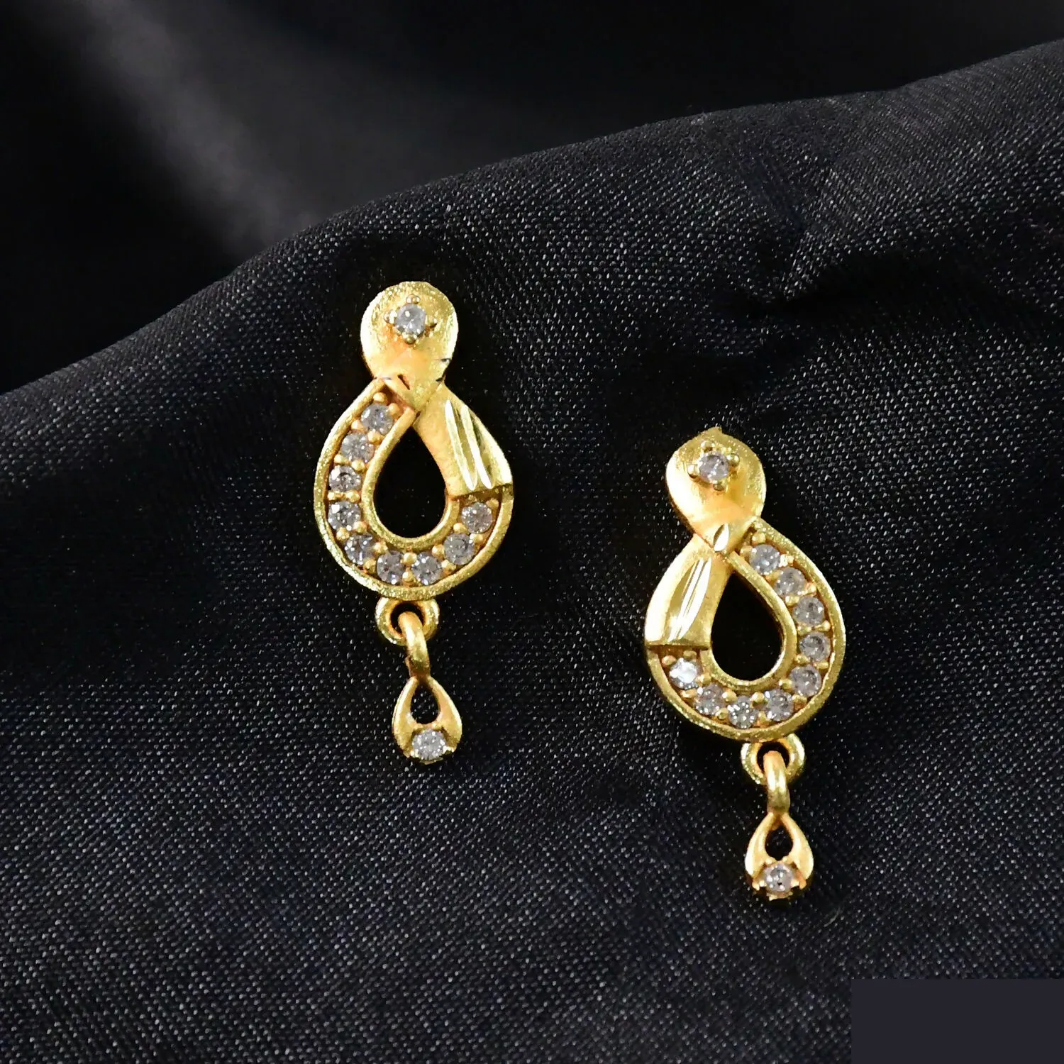 Teardrop Shaped Stud Earrings with Crystal Inlay and Hanging Charm - Detailed Feature View 3