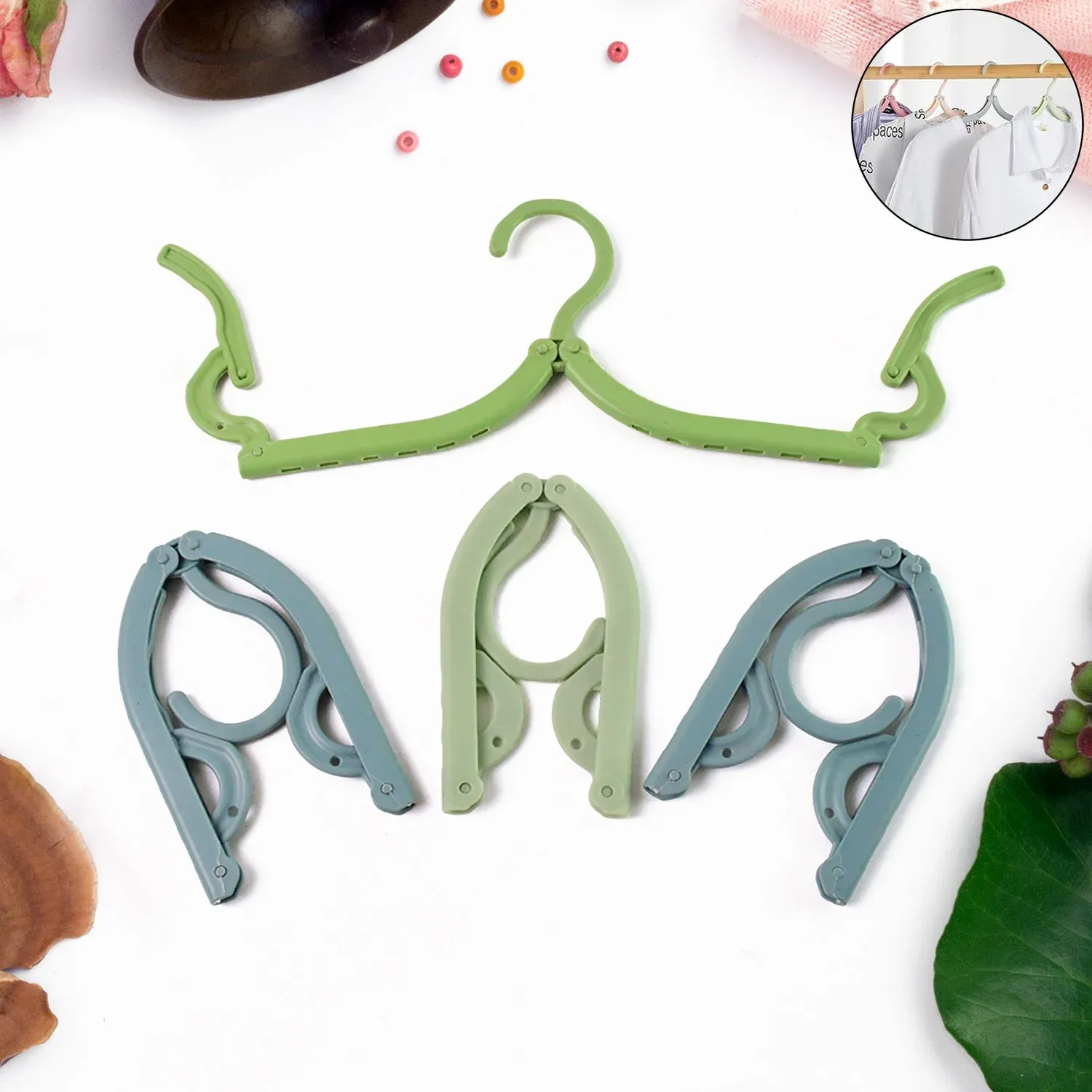 Travel Hangers – Compact Foldable 4-Pack for Easy Storage - Detailed Feature View 2
