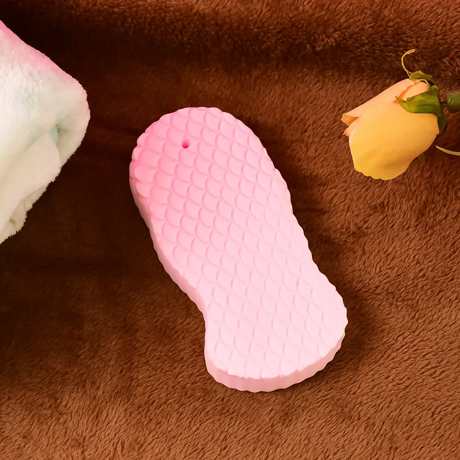 Premium Exfoliating Sponge – Gentle Dead Skin Removal | VelvaBloom - Buy Online at Alikart