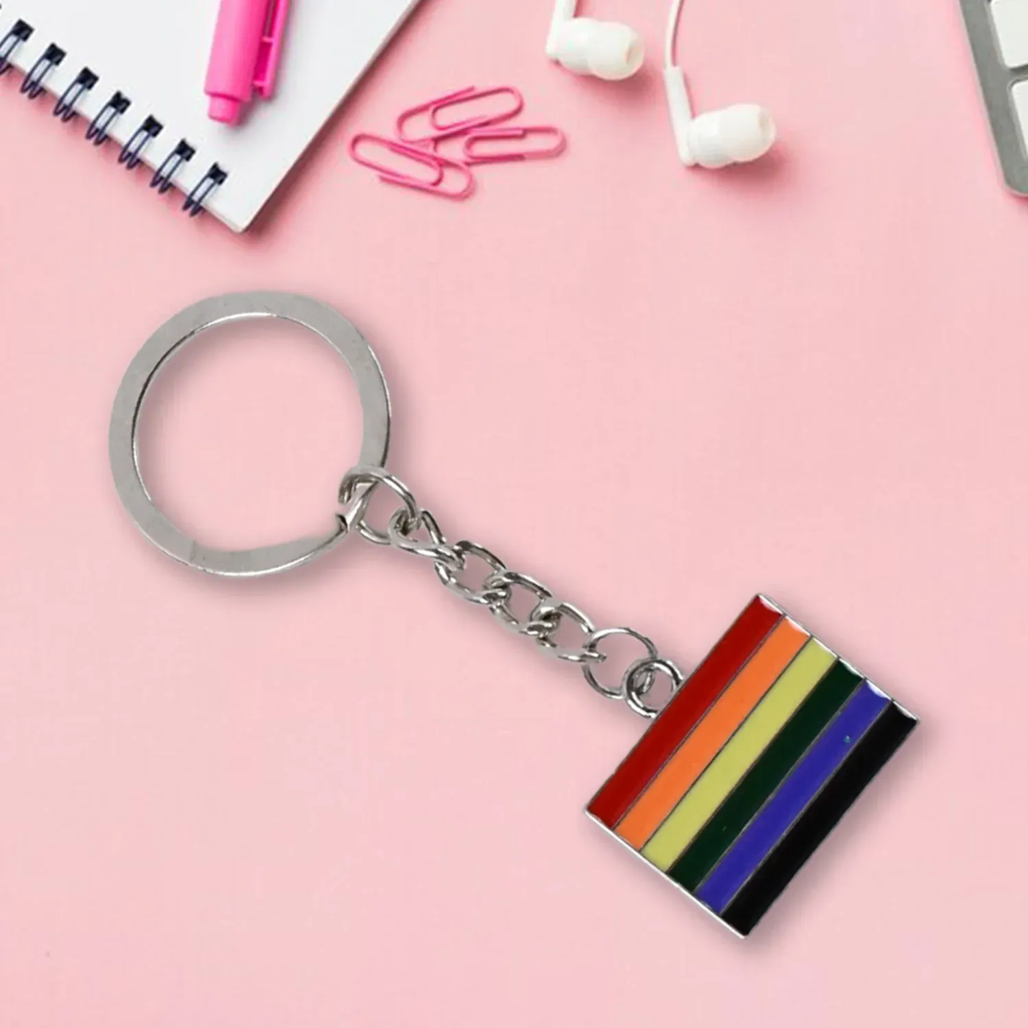Rainbow Metal Keyring – Stylish & Durable Accessory - Detailed Feature View 3