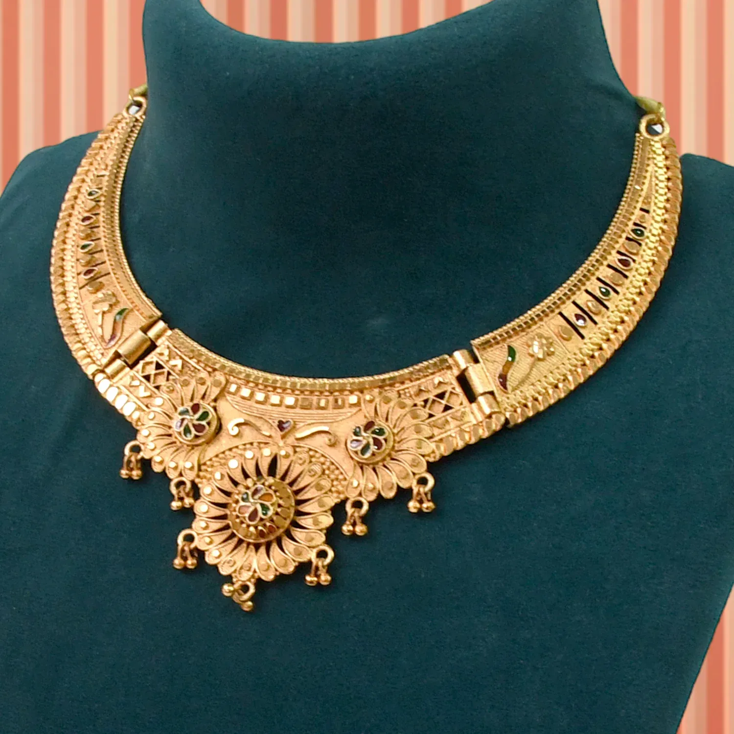 Gold Plated Necklace Set – Elegant Indian Ethnic Jewellery for Women | BW - Detailed Feature View 1