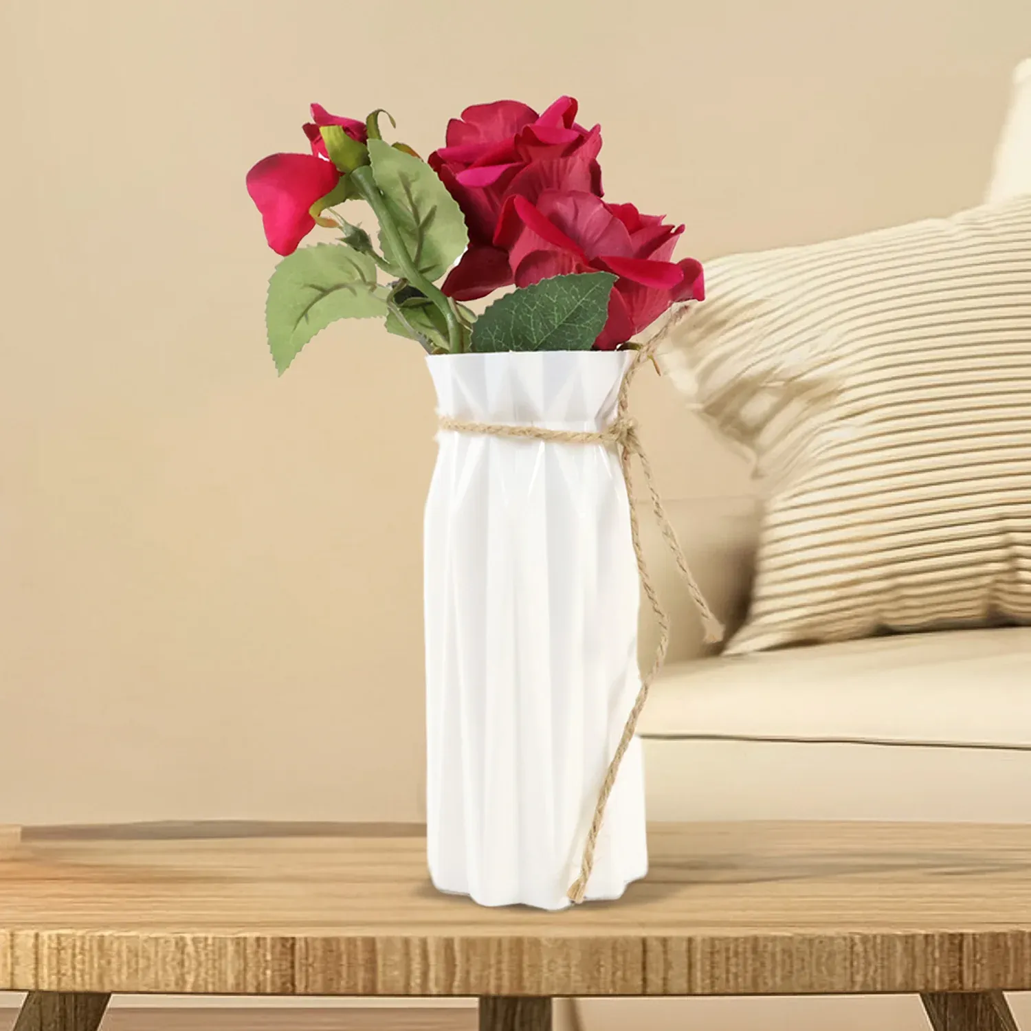 Plastic Flower Vase – Elegant Design for Home & Gift - Detailed Feature View 5