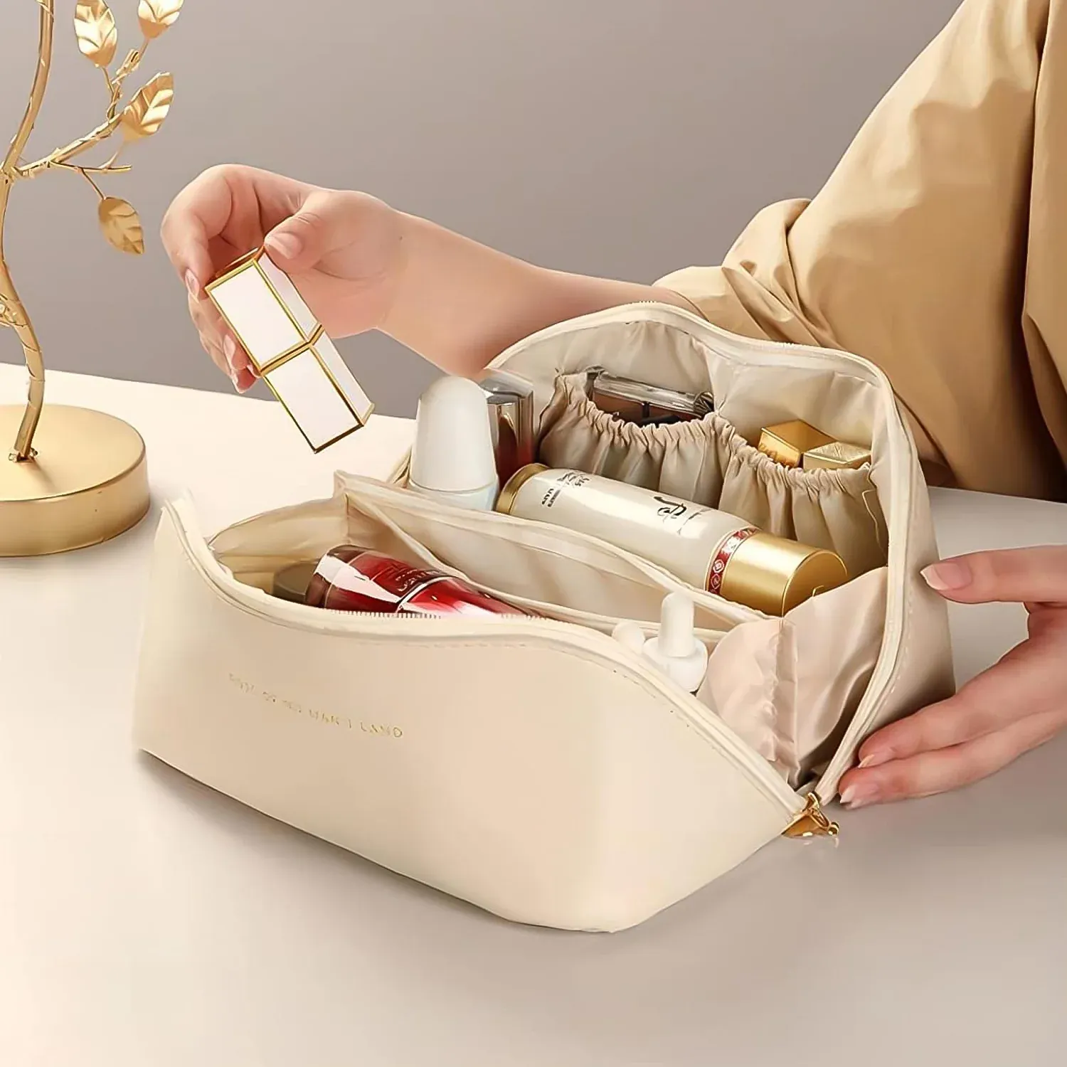 Travel Makeup Organizer – Waterproof Compact Cosmetic Pouch - Detailed Feature View 5
