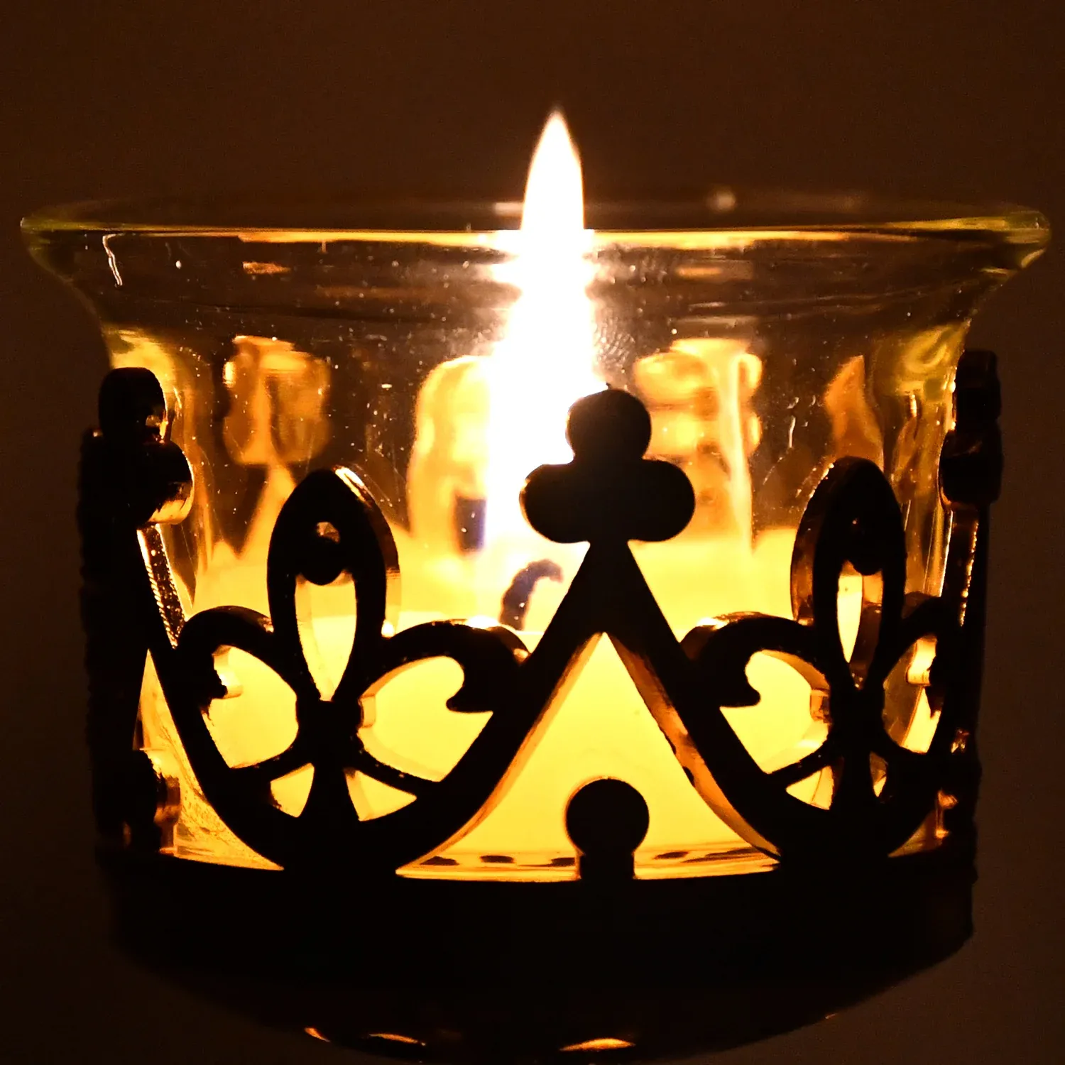 Diwali Candle Holder – Smokeless Glass Tea Light with Plastic Stand - Detailed Feature View 3