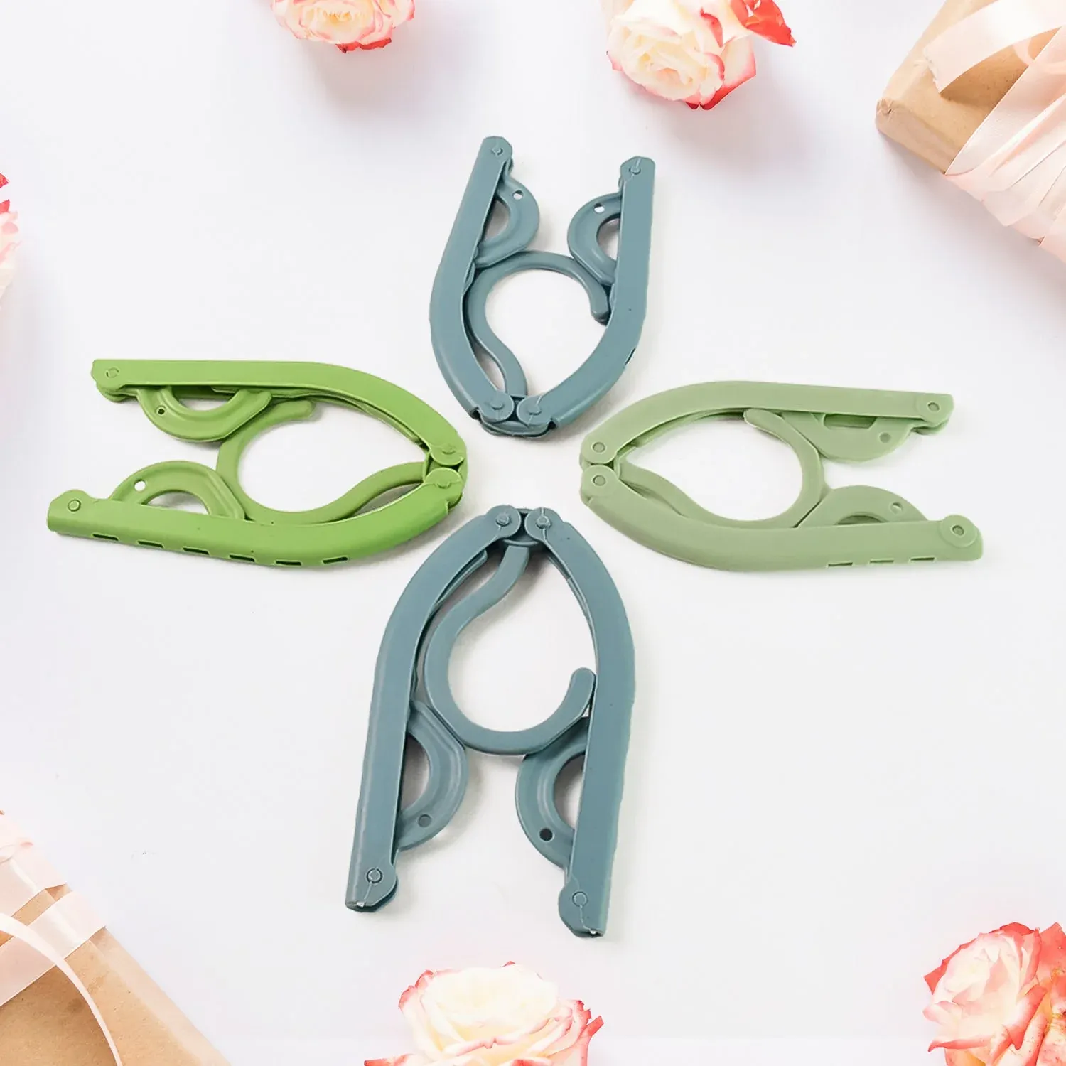 Premium Travel Hangers – Compact Foldable 4-Pack for Easy Storage - Buy Online at Alikart