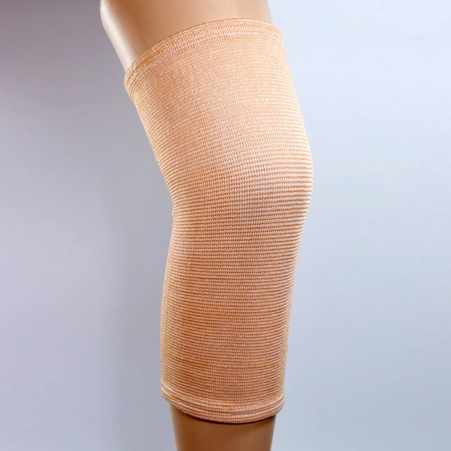 Knee Cap for Support – Large Size for Joint Relief | Velvet Wellness - Detailed Feature View 3