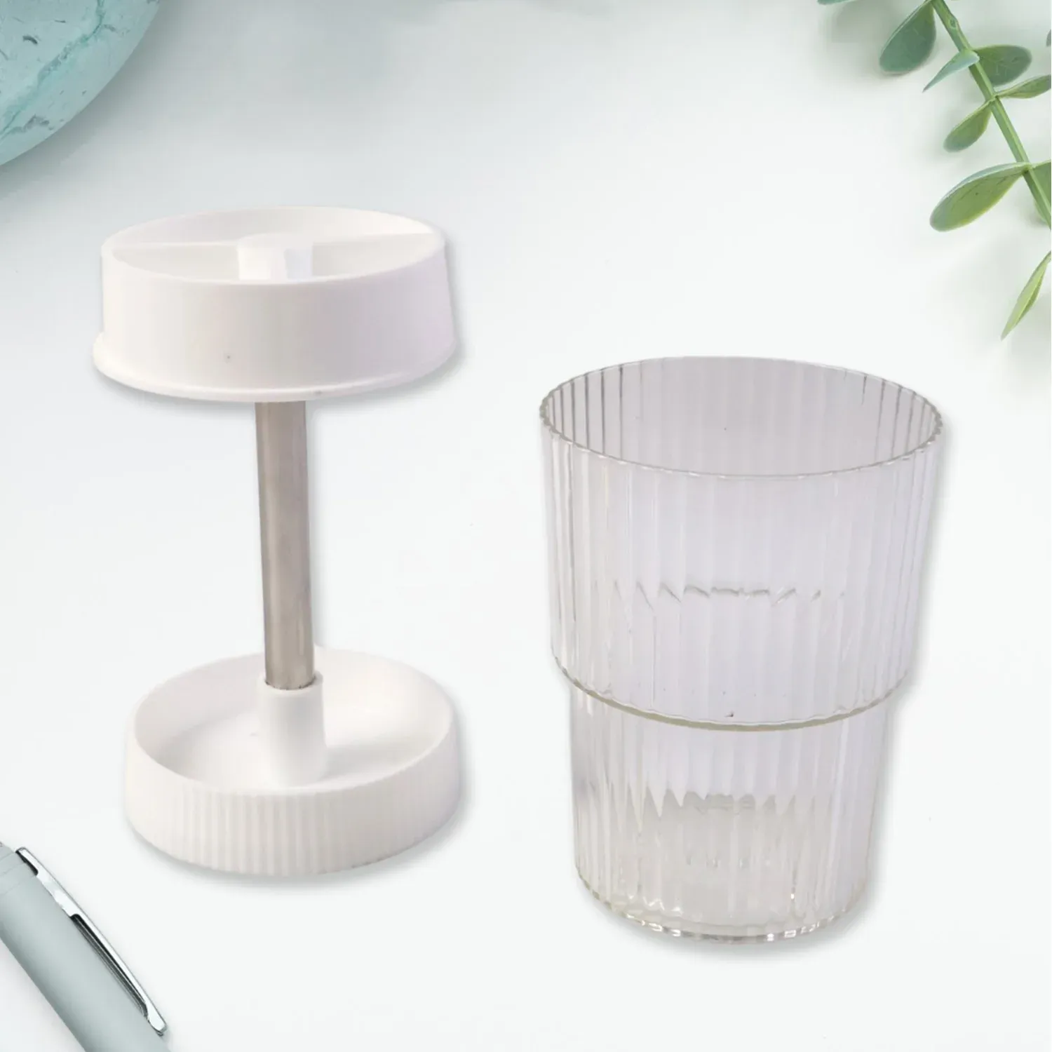 Rotating Toothbrush Holder Stand – Space-Saving Bathroom Organizer - Detailed Feature View 6