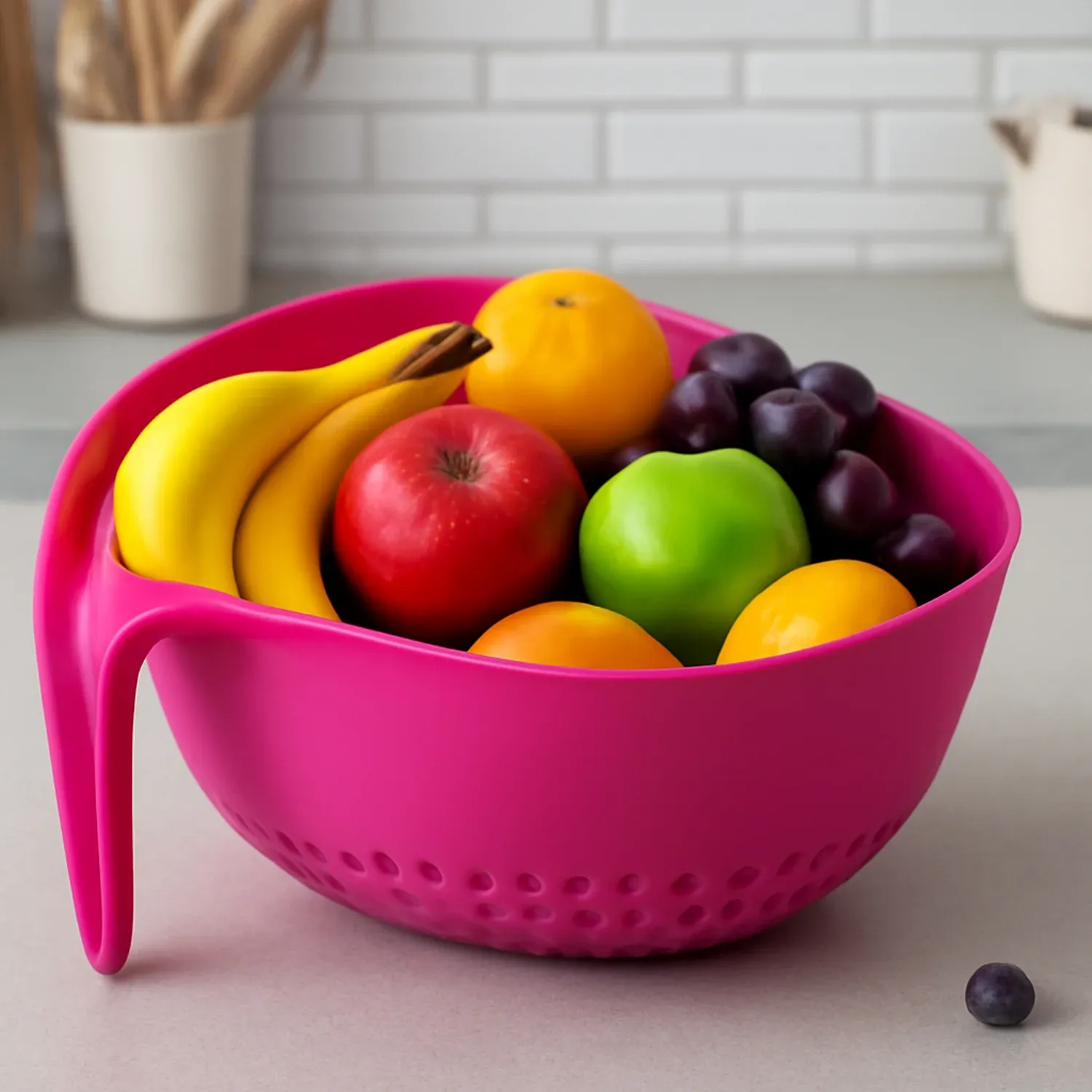 Triangular Kitchen Colander – Ergonomic Handle & Quick Drainage - Detailed Feature View 5