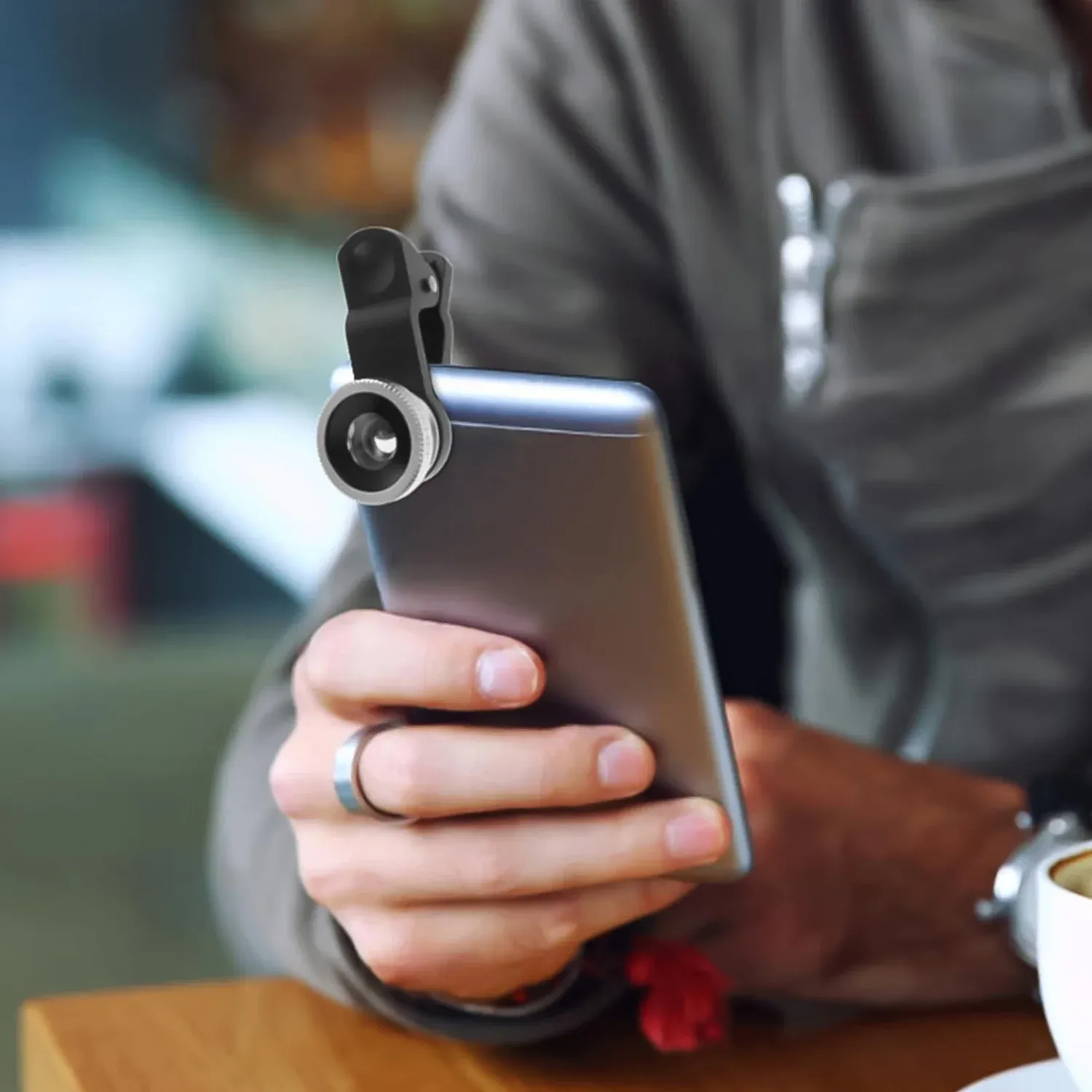 Phone Camera Lens – Universal Wide Angle | Phonixio - Detailed Feature View 3