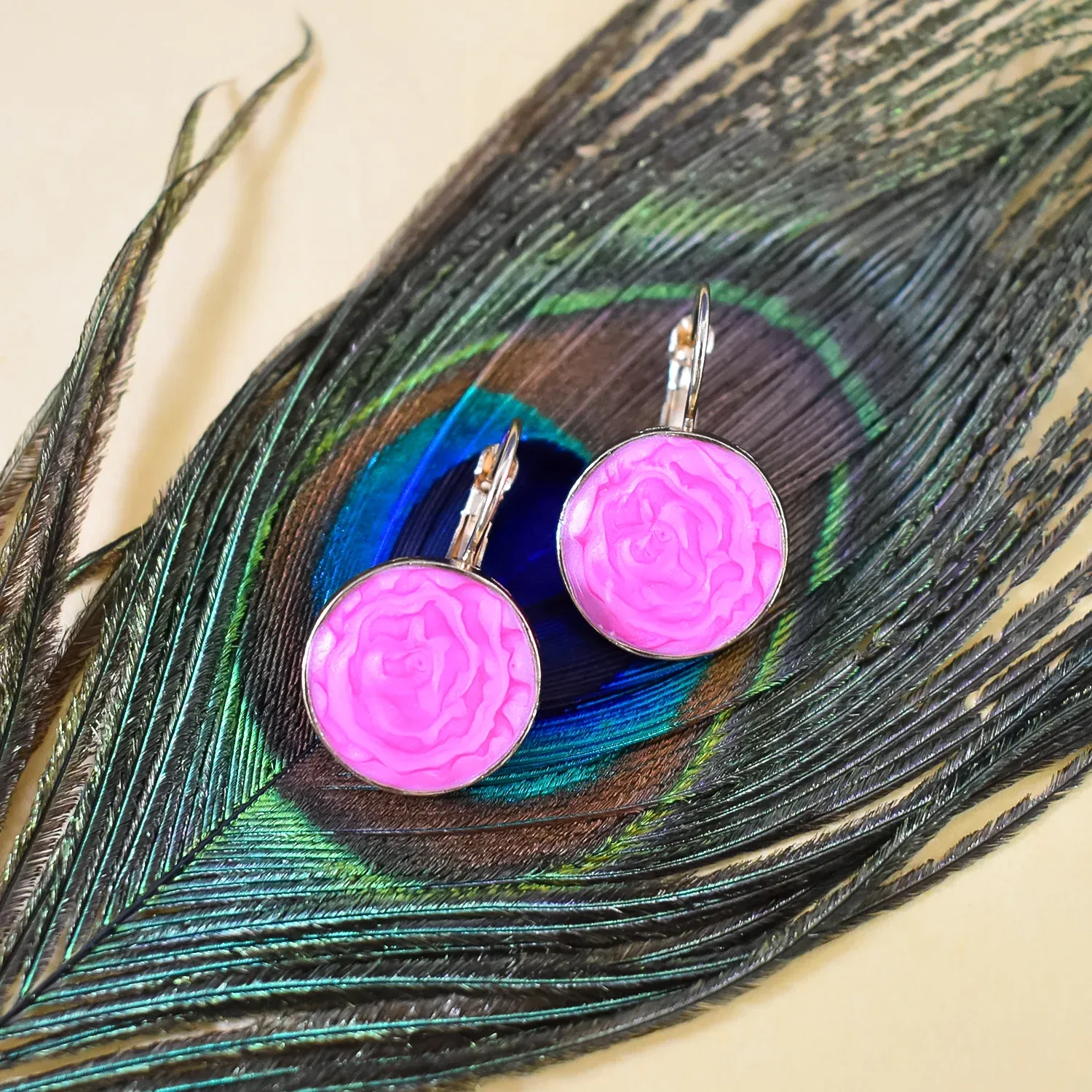Gemstone Earring Set – Elegant Styles & All-Day Comfort | HV - Detailed Feature View 3