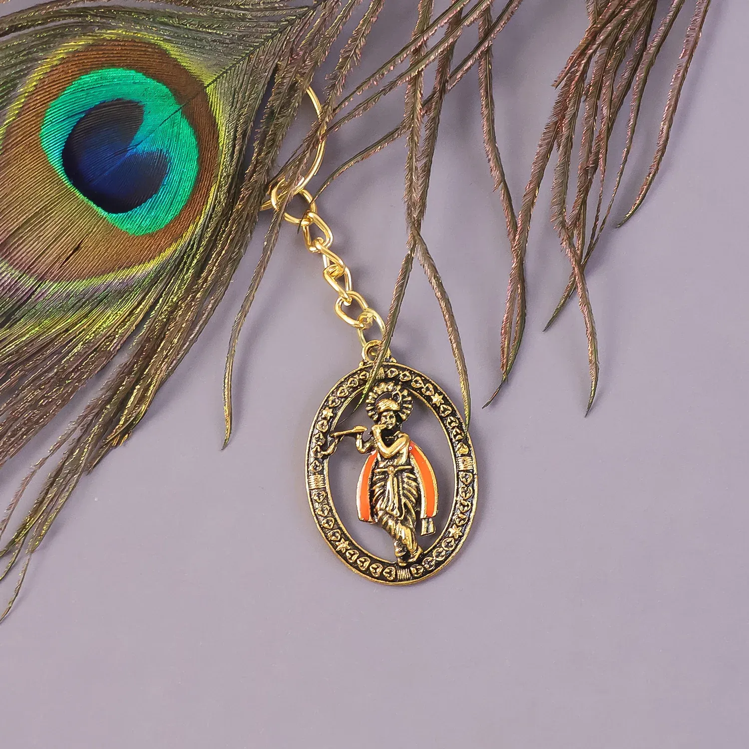 Lord Krishna Metal Keychain – Traditional Spiritual Accessory - Detailed Feature View 2