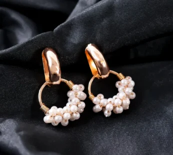 Double Pearl Stud Earrings – Elegant Fashion Accessory