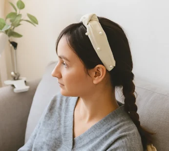 Ribbed Knot Hairband for Women – Soft, Stylish Comfort