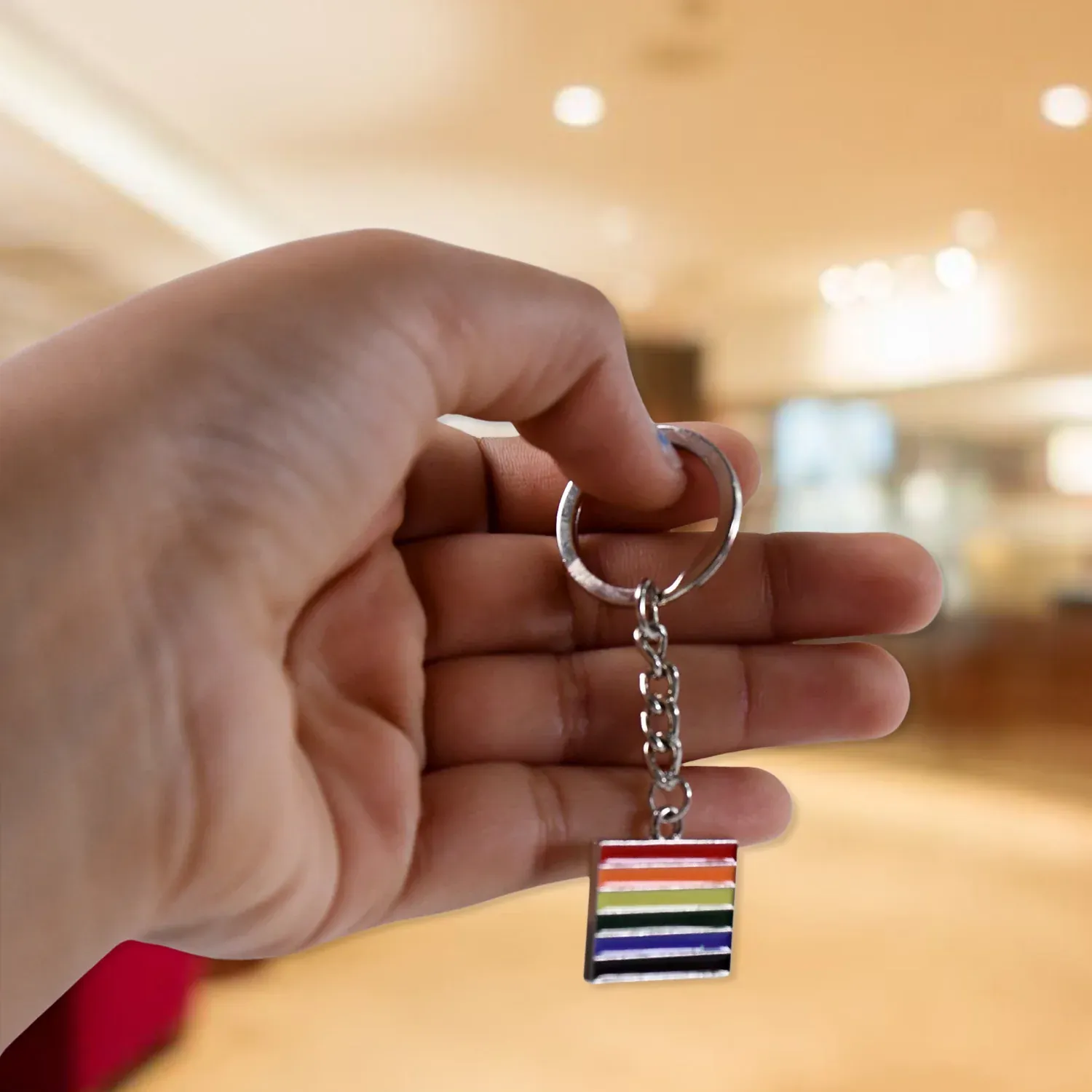 Rainbow Metal Keyring – Stylish & Durable Accessory - Detailed Feature View 6