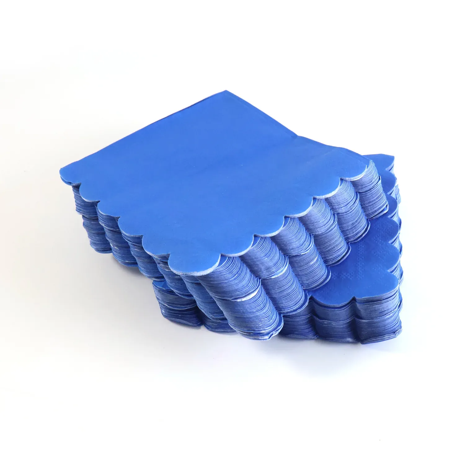 Royal Scalloped Paper Napkins – Soft 120 Pc Disposable Set - Detailed Feature View 4