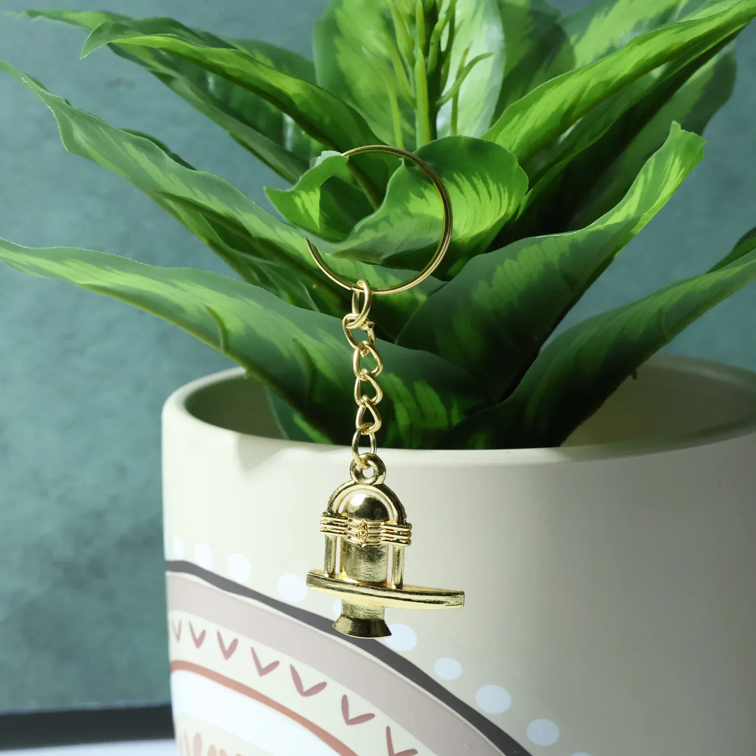 Shivling Keychain – Durable Golden Metal Devotional Accessory - Detailed Feature View 6